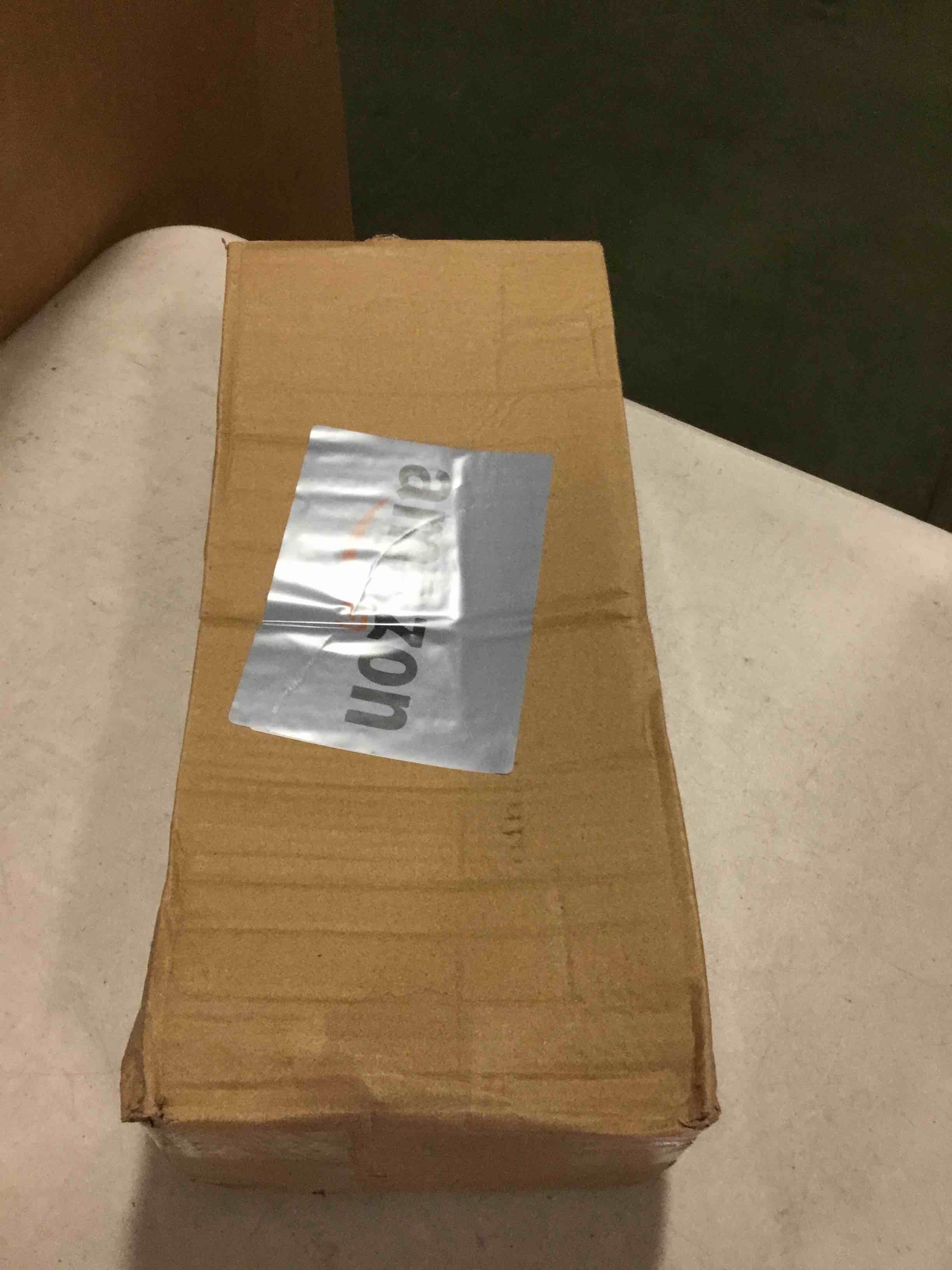 https://s3.amazonaws.com/lotting-images-prod/bidfta/BLU6753766_1720711308814.jpeg
