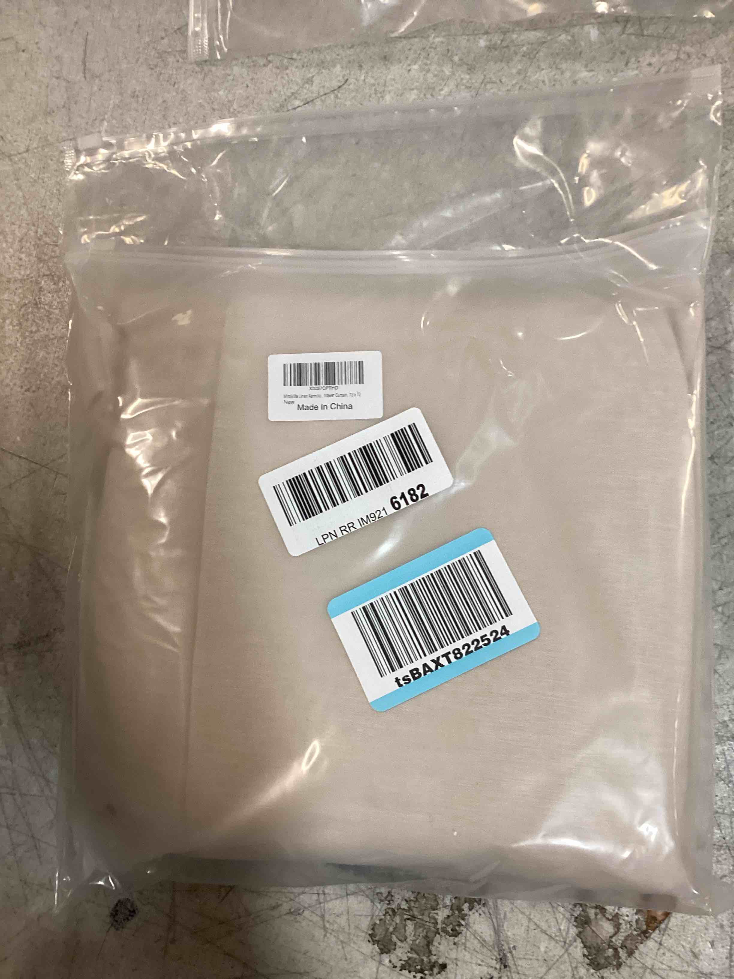 https://s3.amazonaws.com/lotting-images-prod/bidfta/BLU6755910_1721738813683.jpeg
