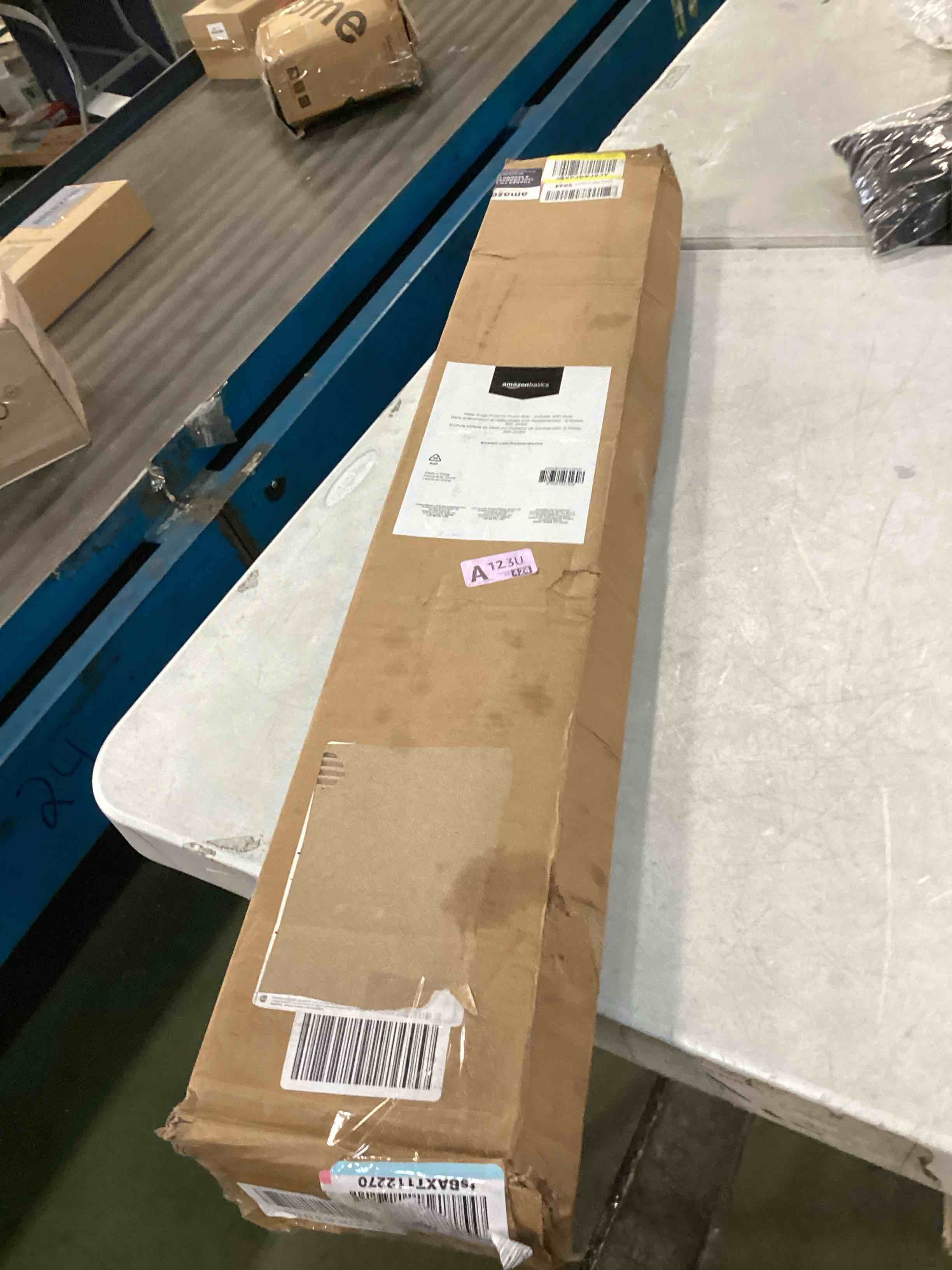 https://s3.amazonaws.com/lotting-images-prod/bidfta/BLU6756410_1721923422890.jpeg