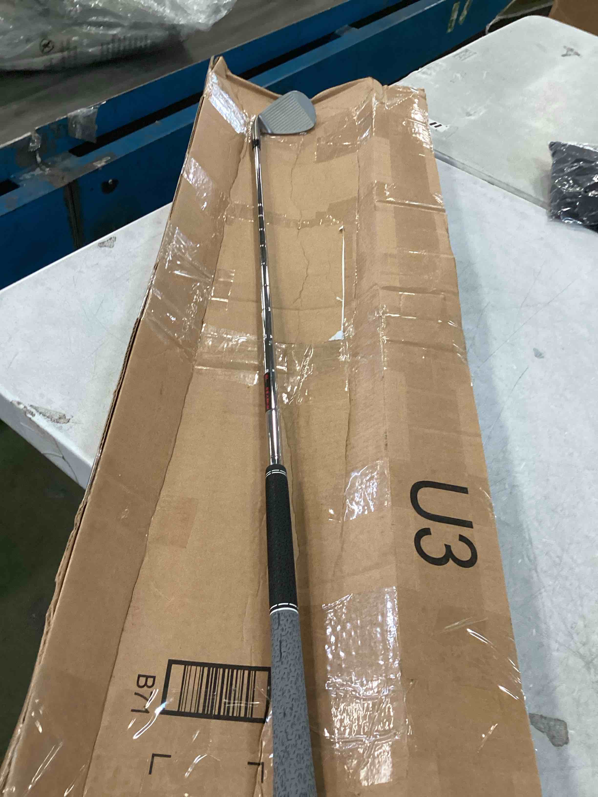 https://s3.amazonaws.com/lotting-images-prod/bidfta/BLU6756411_1721923509836.jpeg
