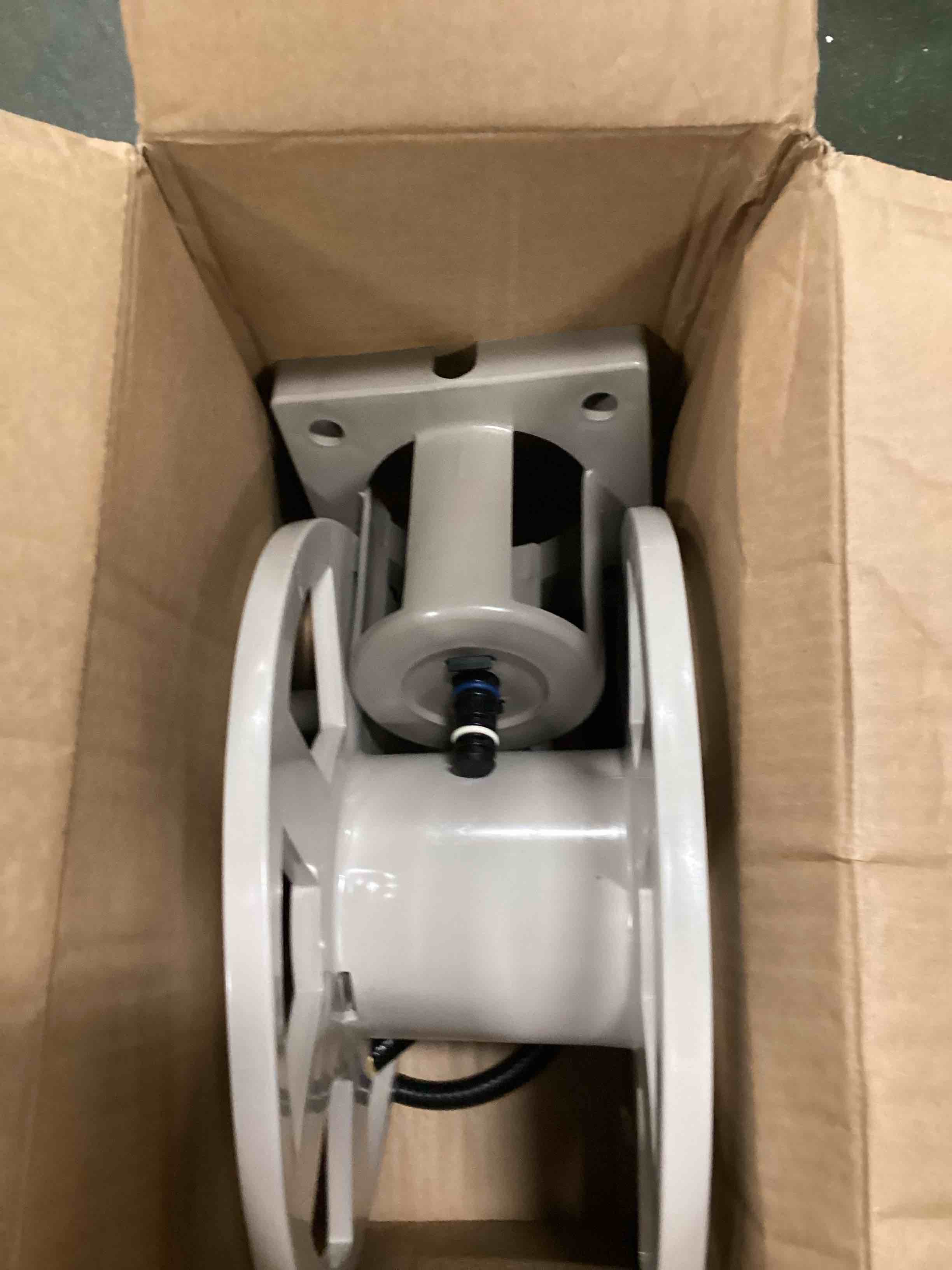 https://s3.amazonaws.com/lotting-images-prod/bidfta/BLU6756698_1721095303067.jpeg
