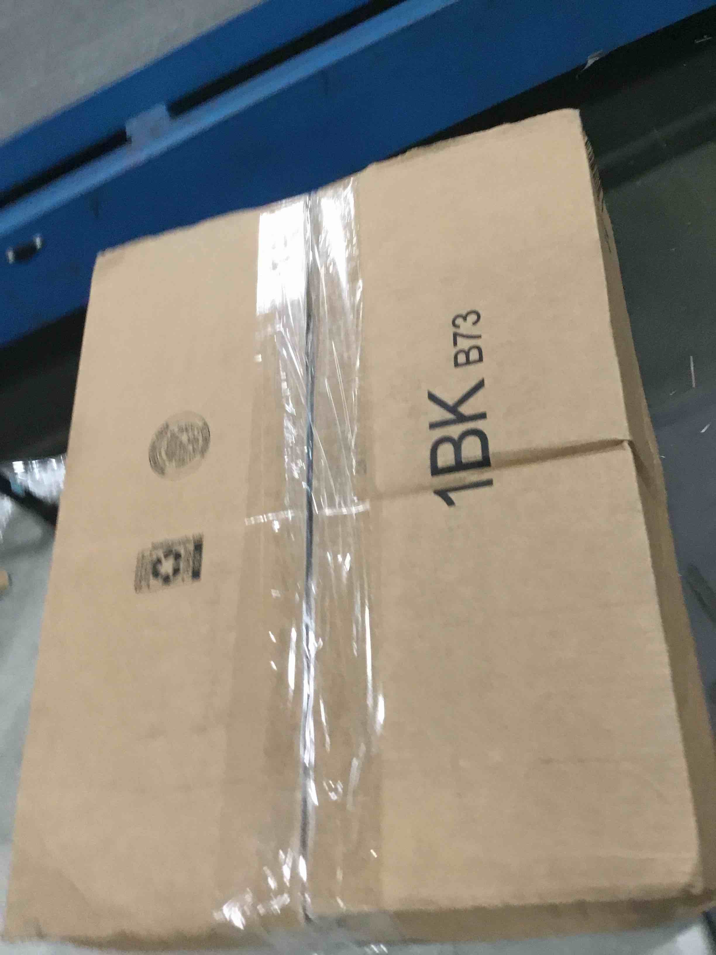 https://s3.amazonaws.com/lotting-images-prod/bidfta/BLU6757023_1721271062135.jpeg