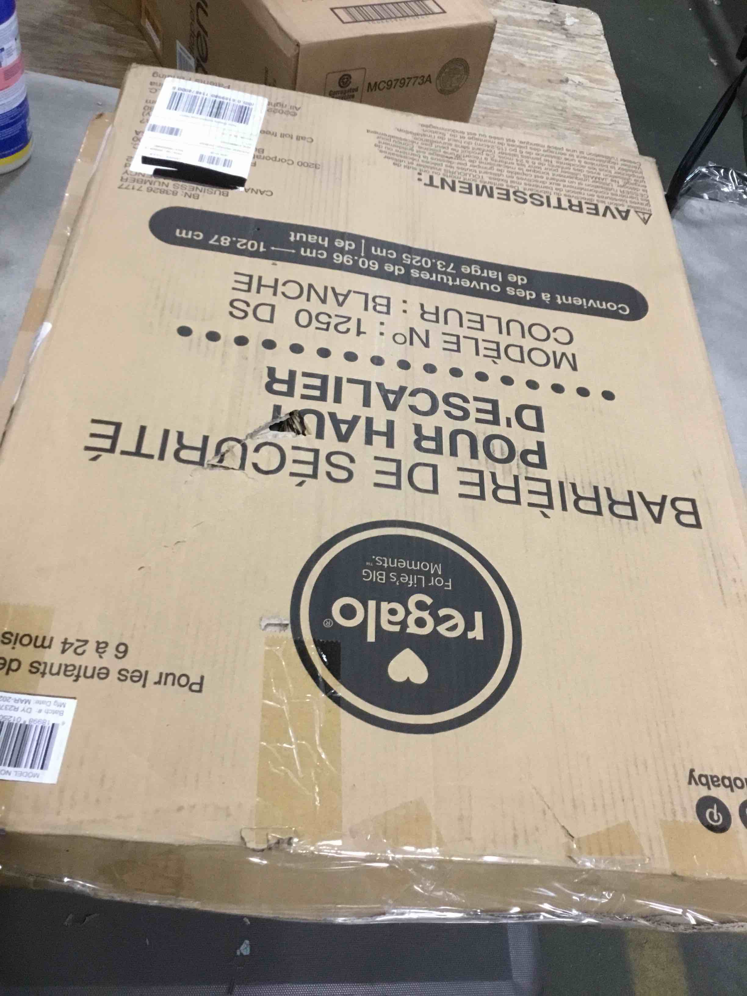 https://s3.amazonaws.com/lotting-images-prod/bidfta/BLU6757063_1721221059202.jpeg
