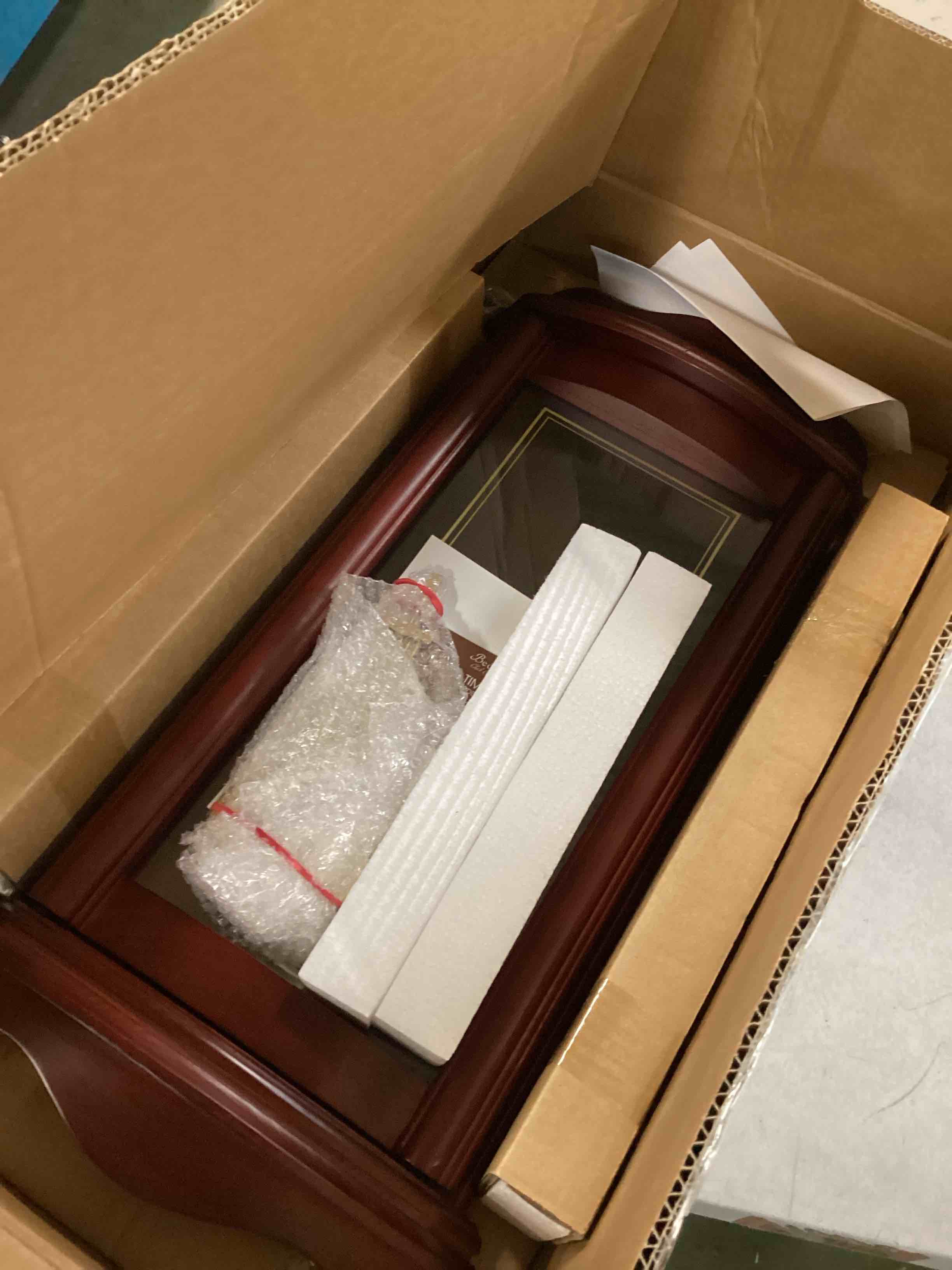 https://s3.amazonaws.com/lotting-images-prod/bidfta/BLU6757978_1720527379420.jpeg