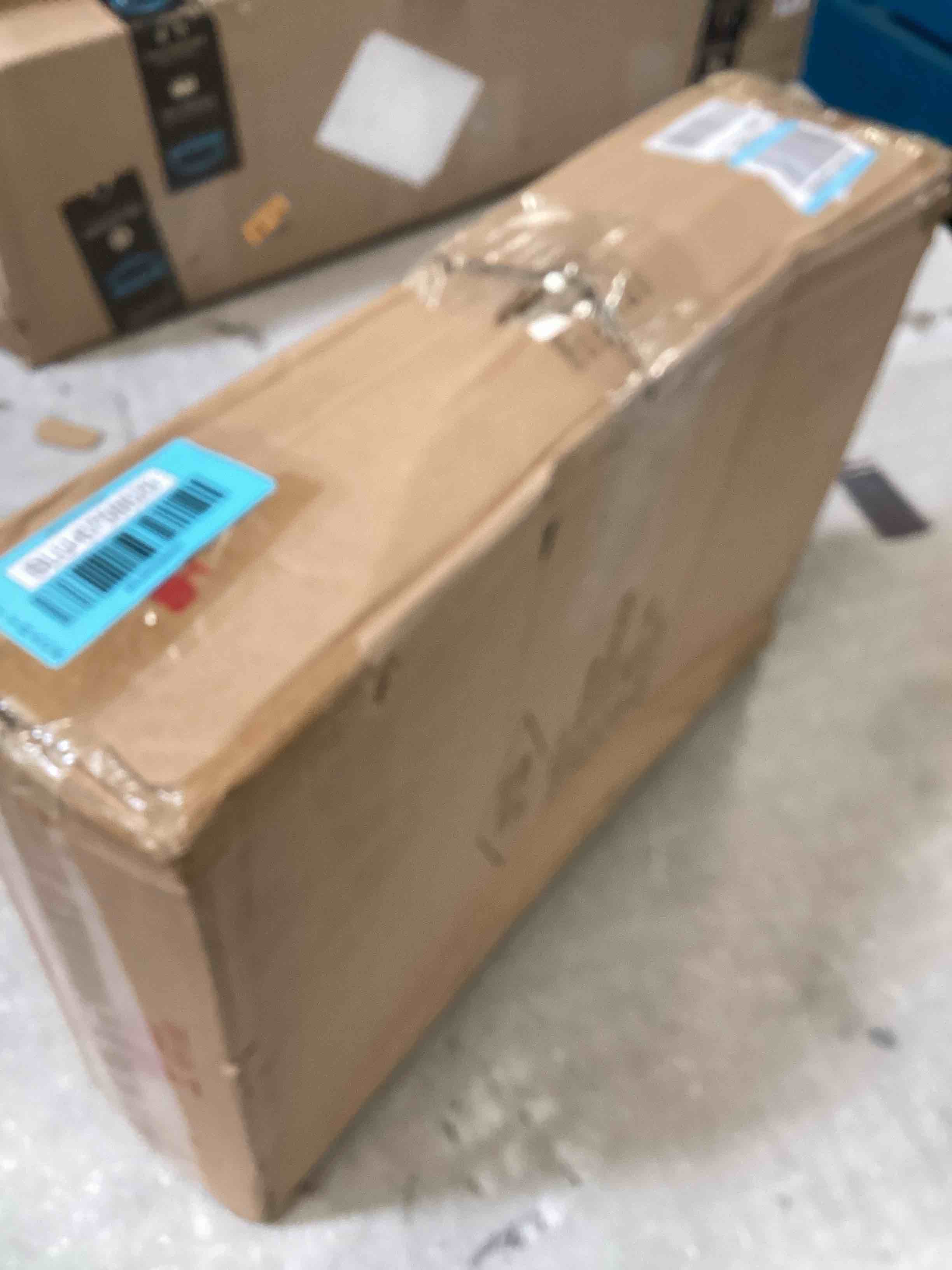 https://s3.amazonaws.com/lotting-images-prod/bidfta/BLU6758629_1720722164032.jpeg
