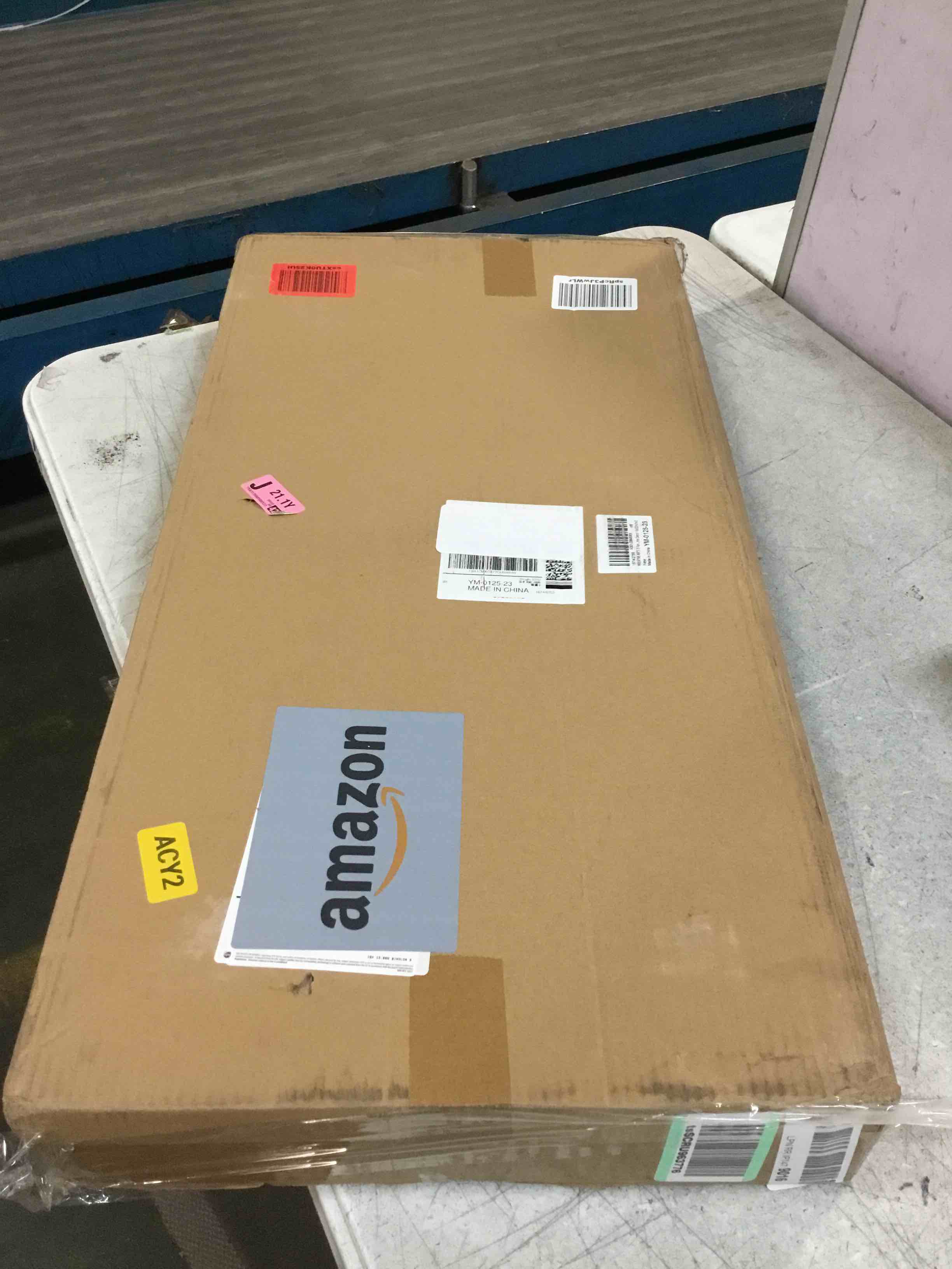 https://s3.amazonaws.com/lotting-images-prod/bidfta/BLU6759094_1721081667074.jpeg