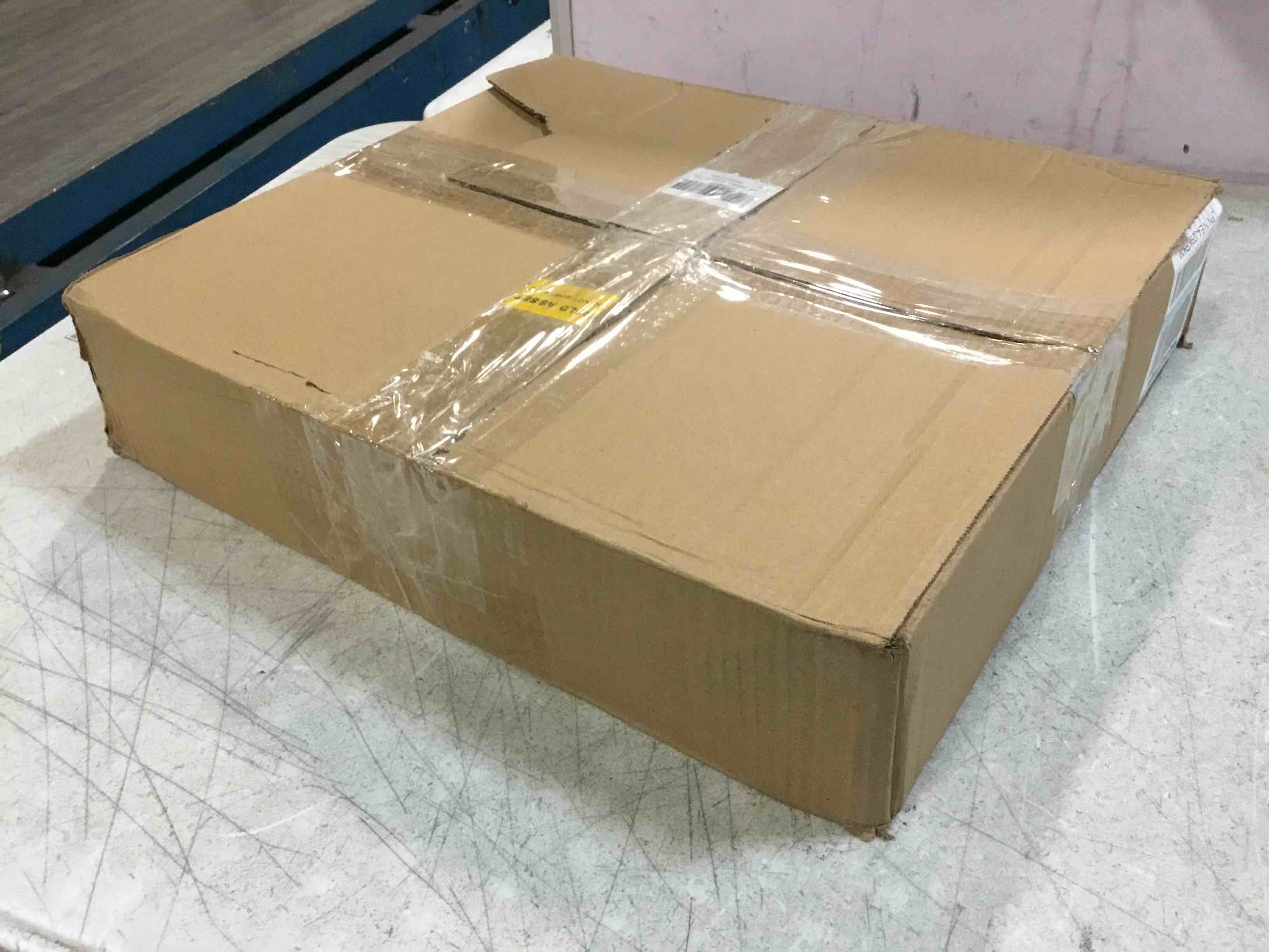 https://s3.amazonaws.com/lotting-images-prod/bidfta/BLU6759174_1721100930053.jpeg