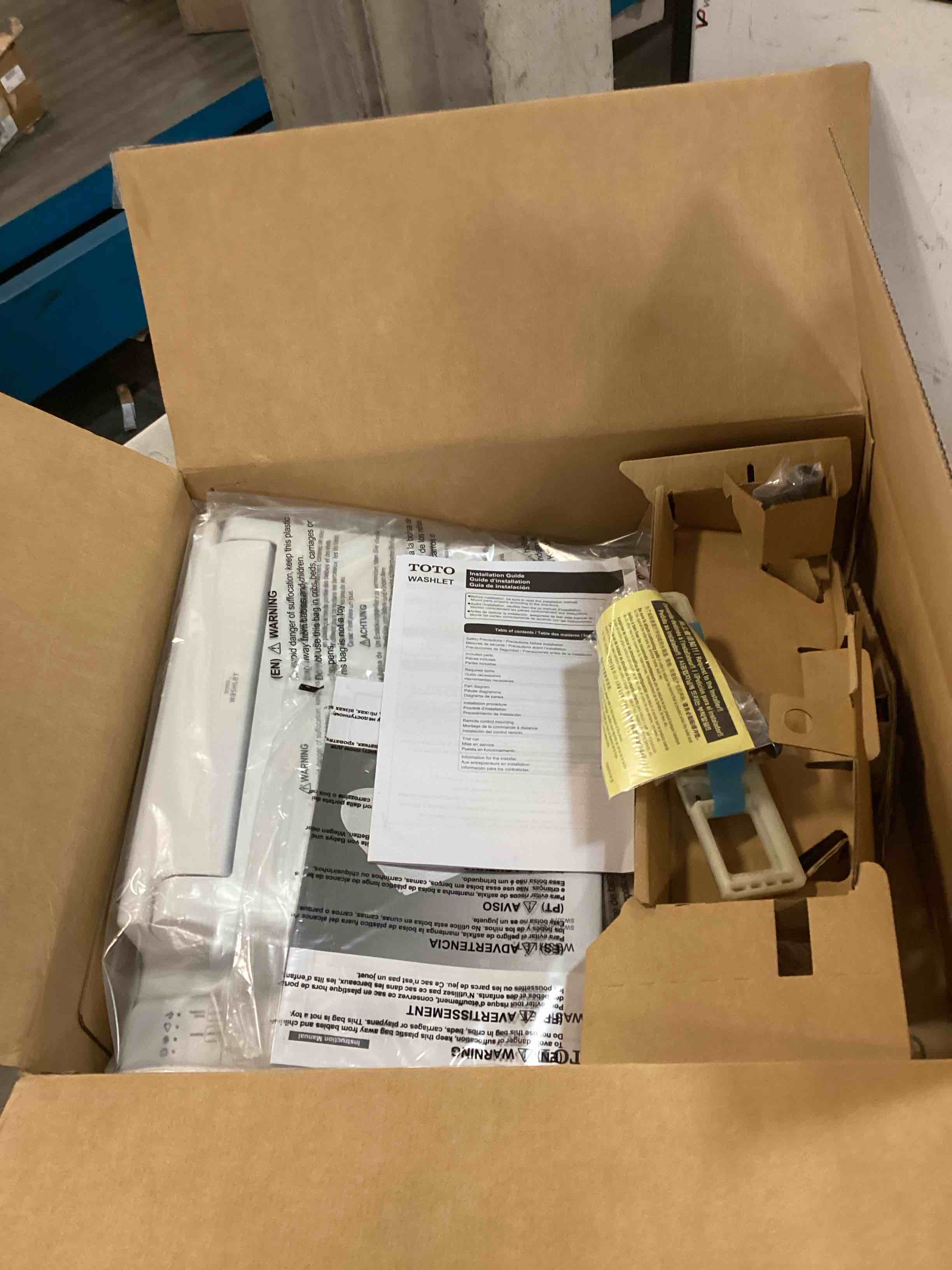https://s3.amazonaws.com/lotting-images-prod/bidfta/BLU6759329_1721146336109.jpeg