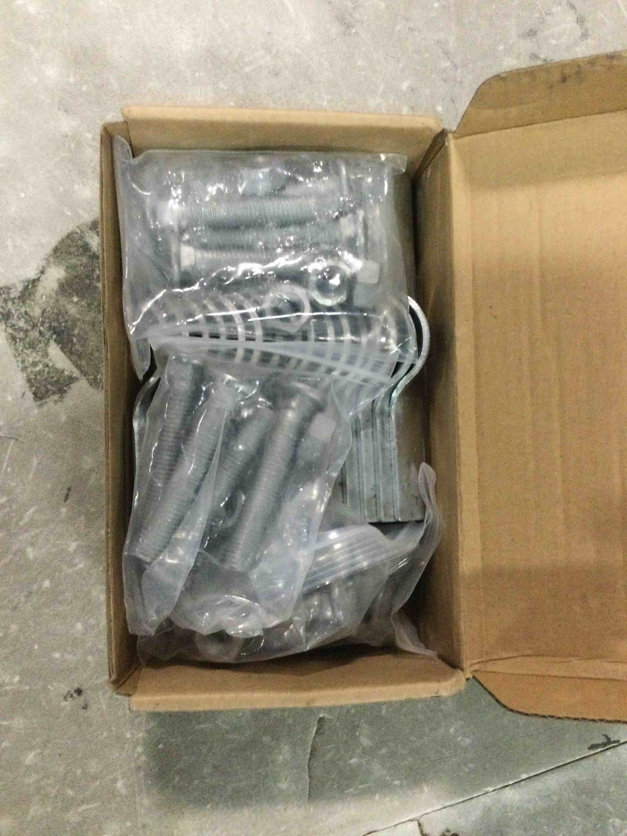 https://s3.amazonaws.com/lotting-images-prod/bidfta/BLU6759987_1720708287346.jpeg