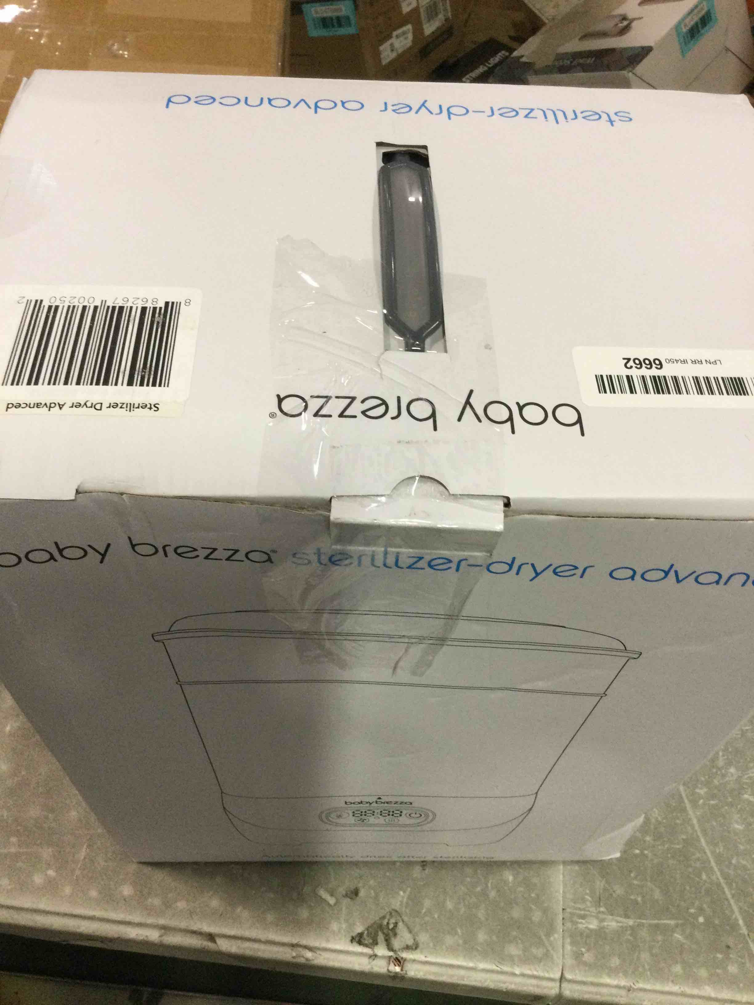 https://s3.amazonaws.com/lotting-images-prod/bidfta/BLU6759991_1720708782139.jpeg