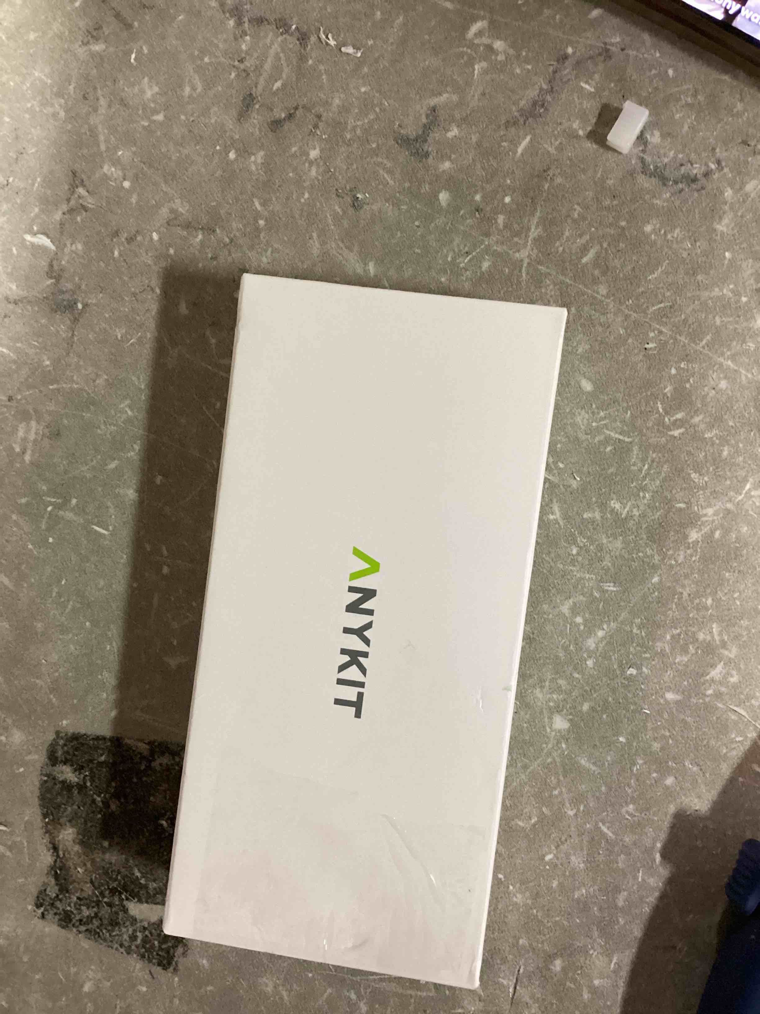 https://s3.amazonaws.com/lotting-images-prod/bidfta/BLU6760249_1721055546810.jpeg