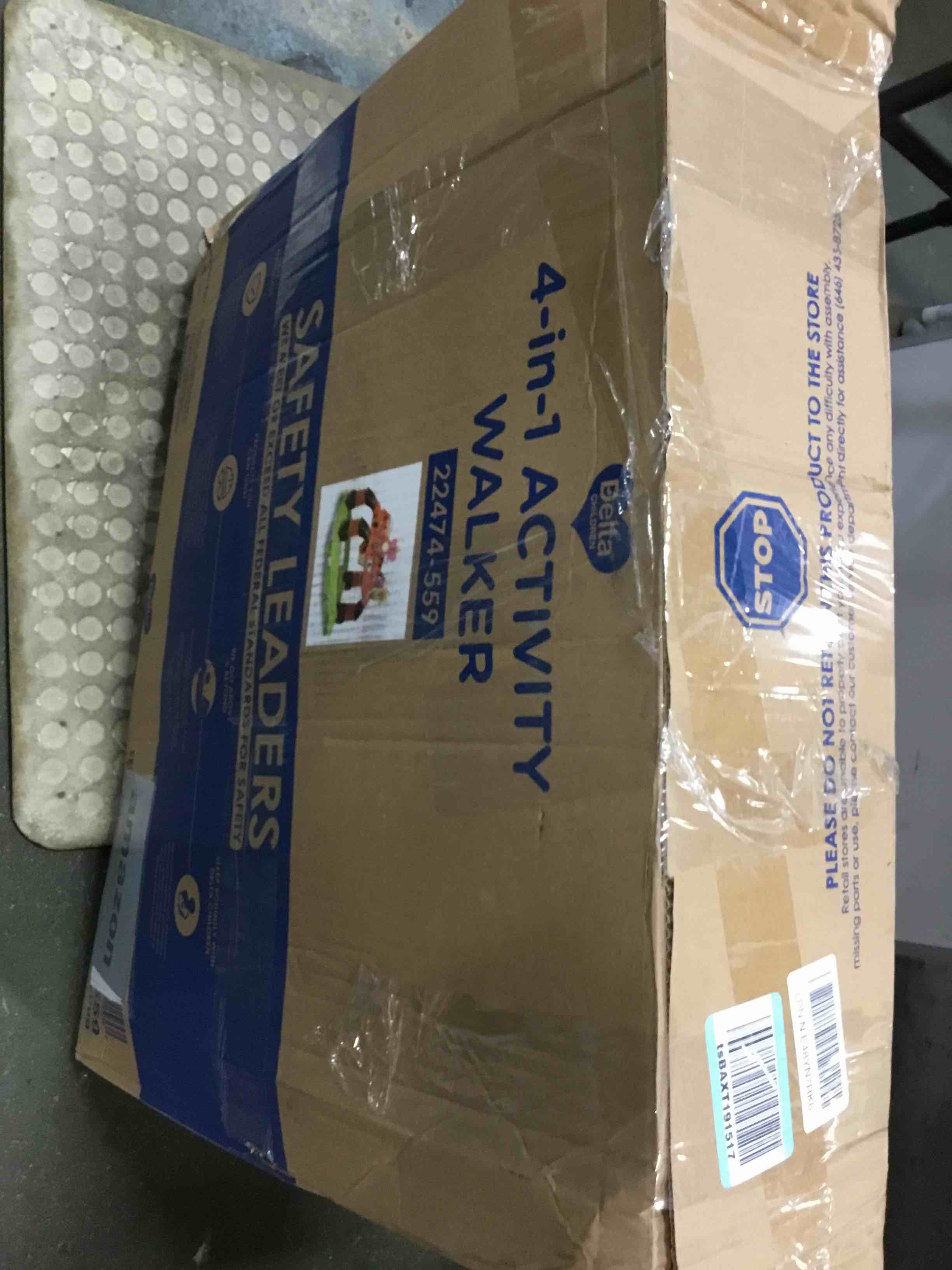 https://s3.amazonaws.com/lotting-images-prod/bidfta/BLU6761851_1721190965592.jpeg