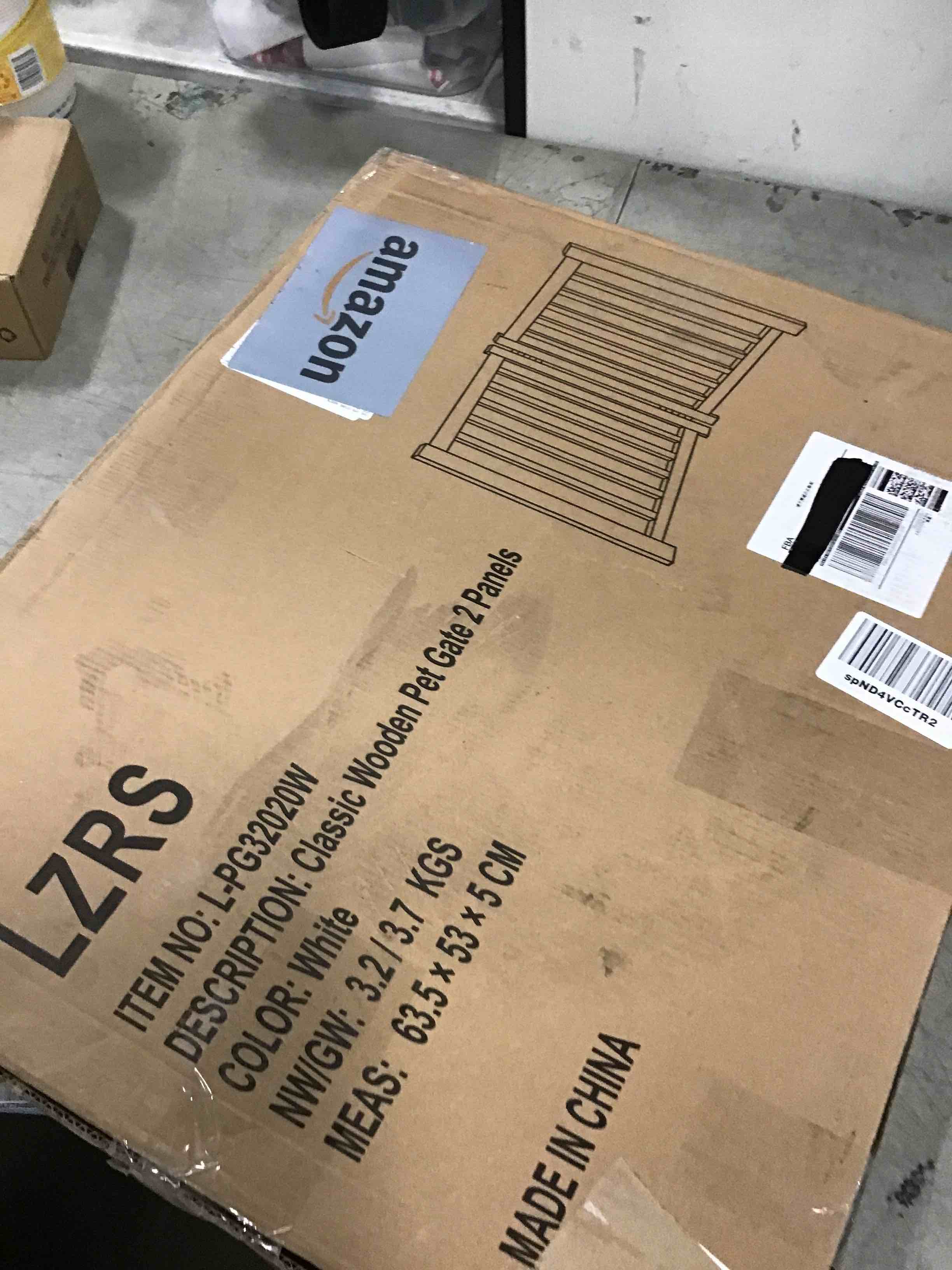 https://s3.amazonaws.com/lotting-images-prod/bidfta/BLU6762417_1721315835622.jpeg