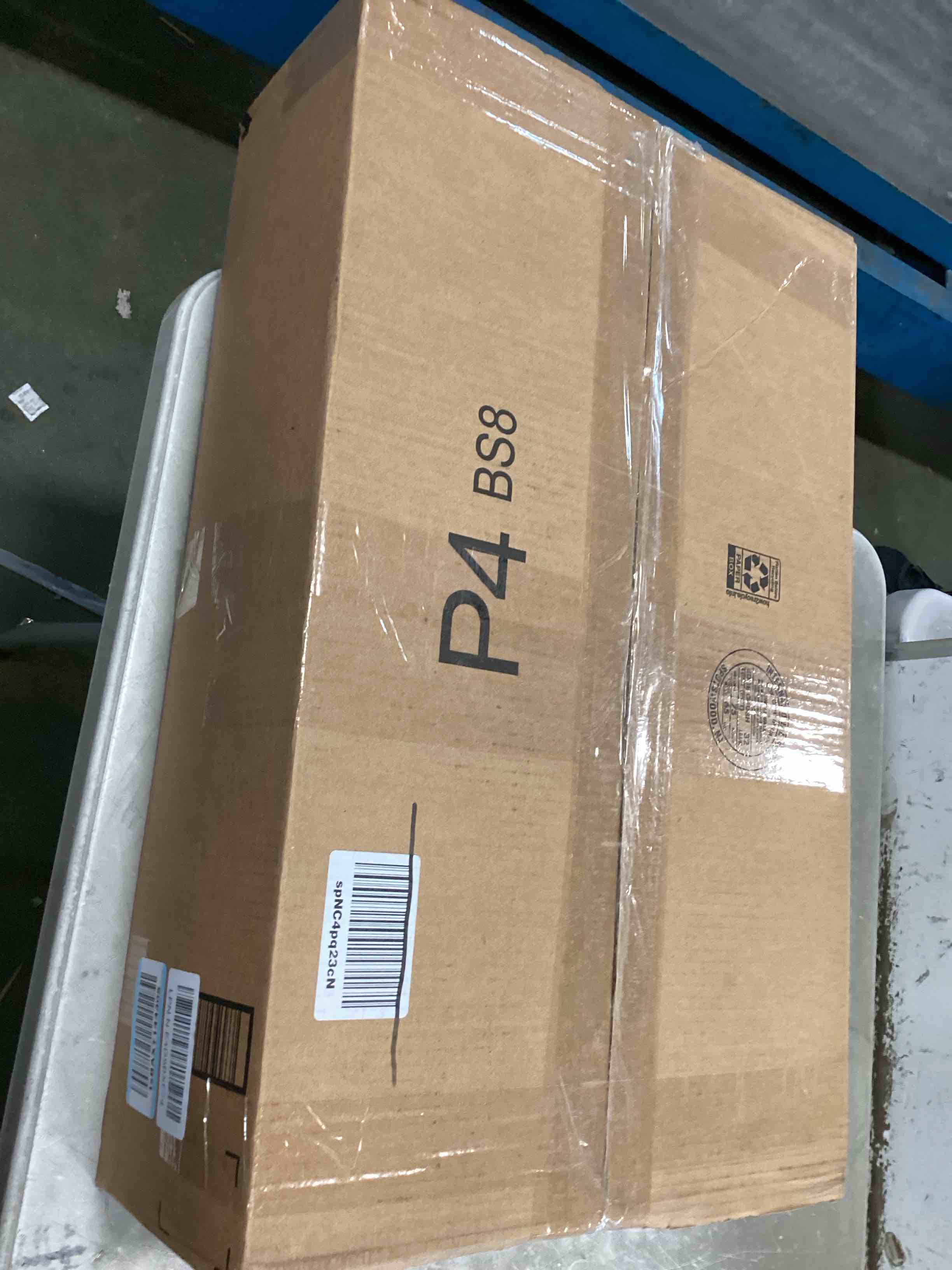 https://s3.amazonaws.com/lotting-images-prod/bidfta/BLU6763063_1720722990559.jpeg