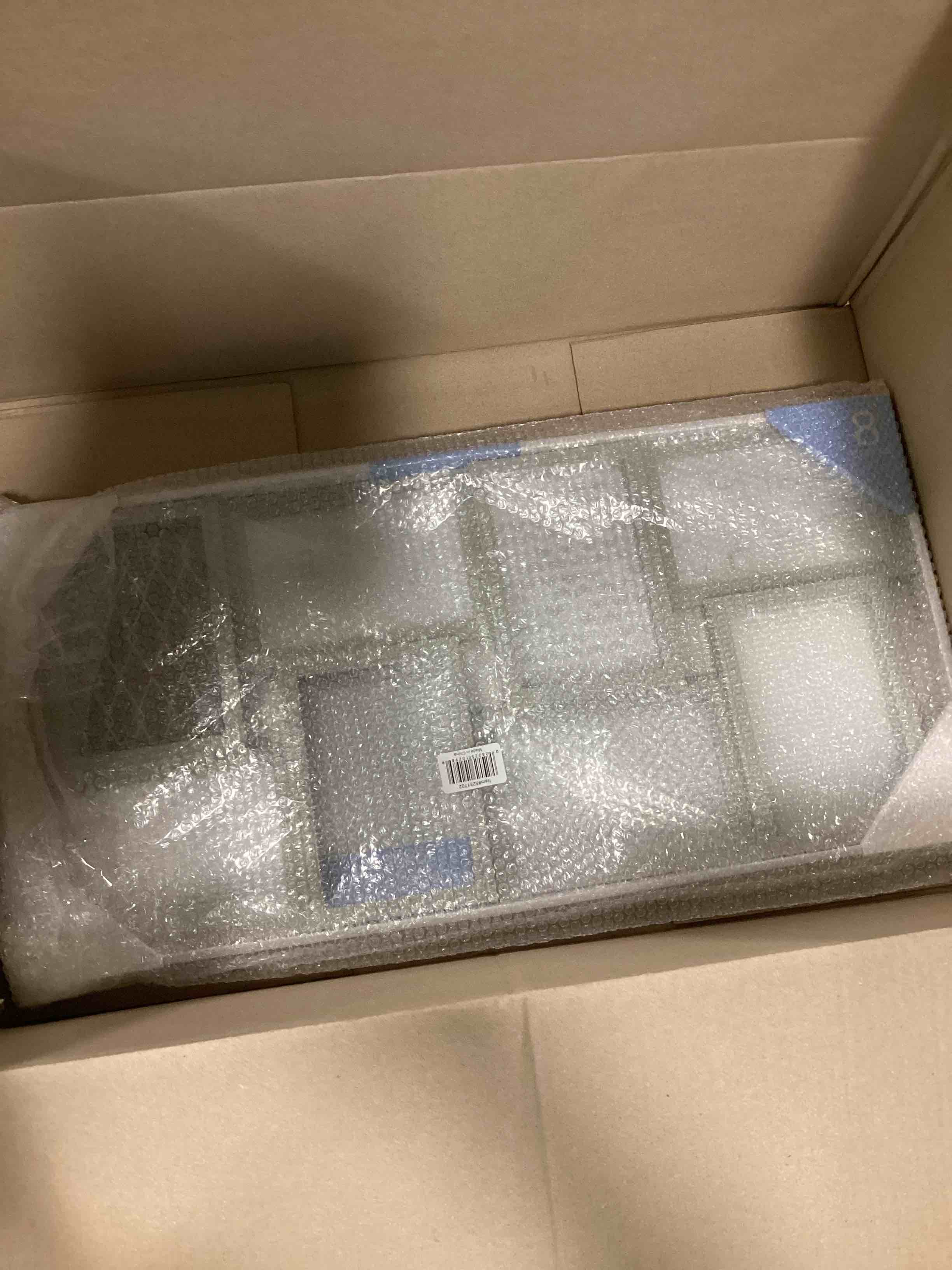 https://s3.amazonaws.com/lotting-images-prod/bidfta/BLU6763270_1720750426340.jpeg