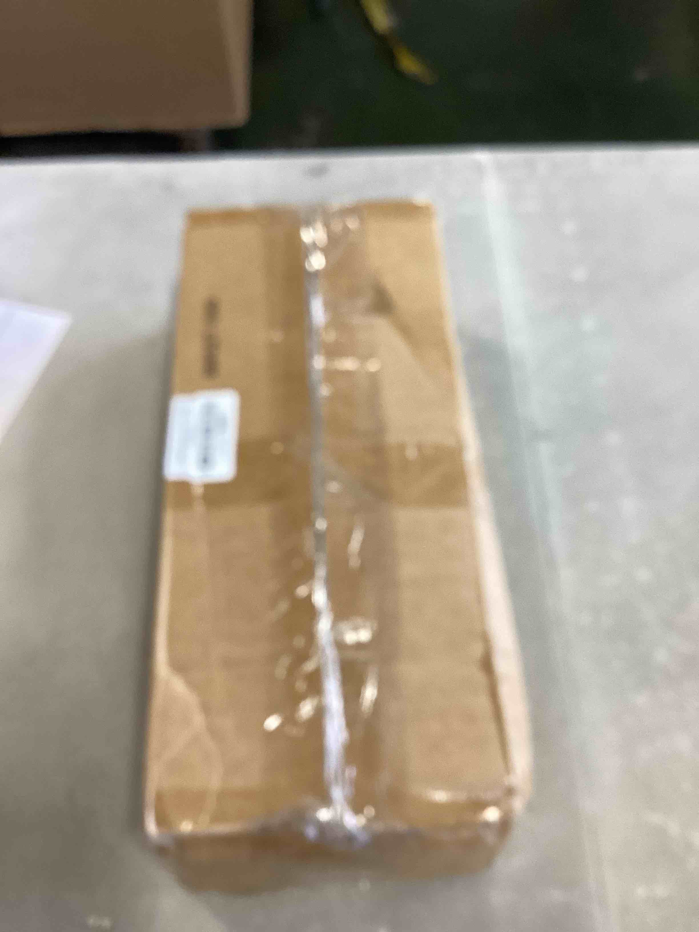 https://s3.amazonaws.com/lotting-images-prod/bidfta/BLU6764245_1719519076995.jpeg