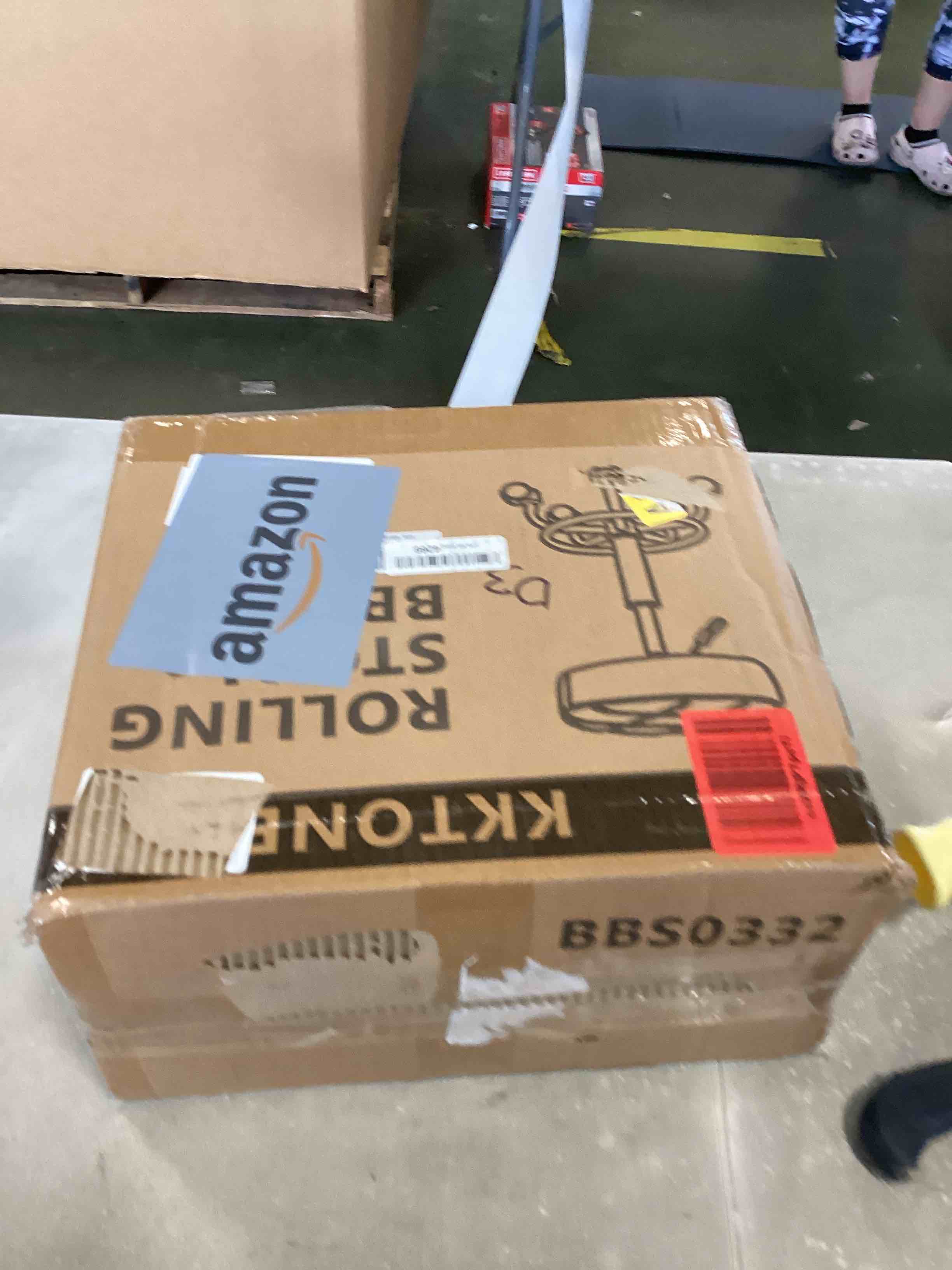 https://s3.amazonaws.com/lotting-images-prod/bidfta/BLU6764339_1719580700668.jpeg