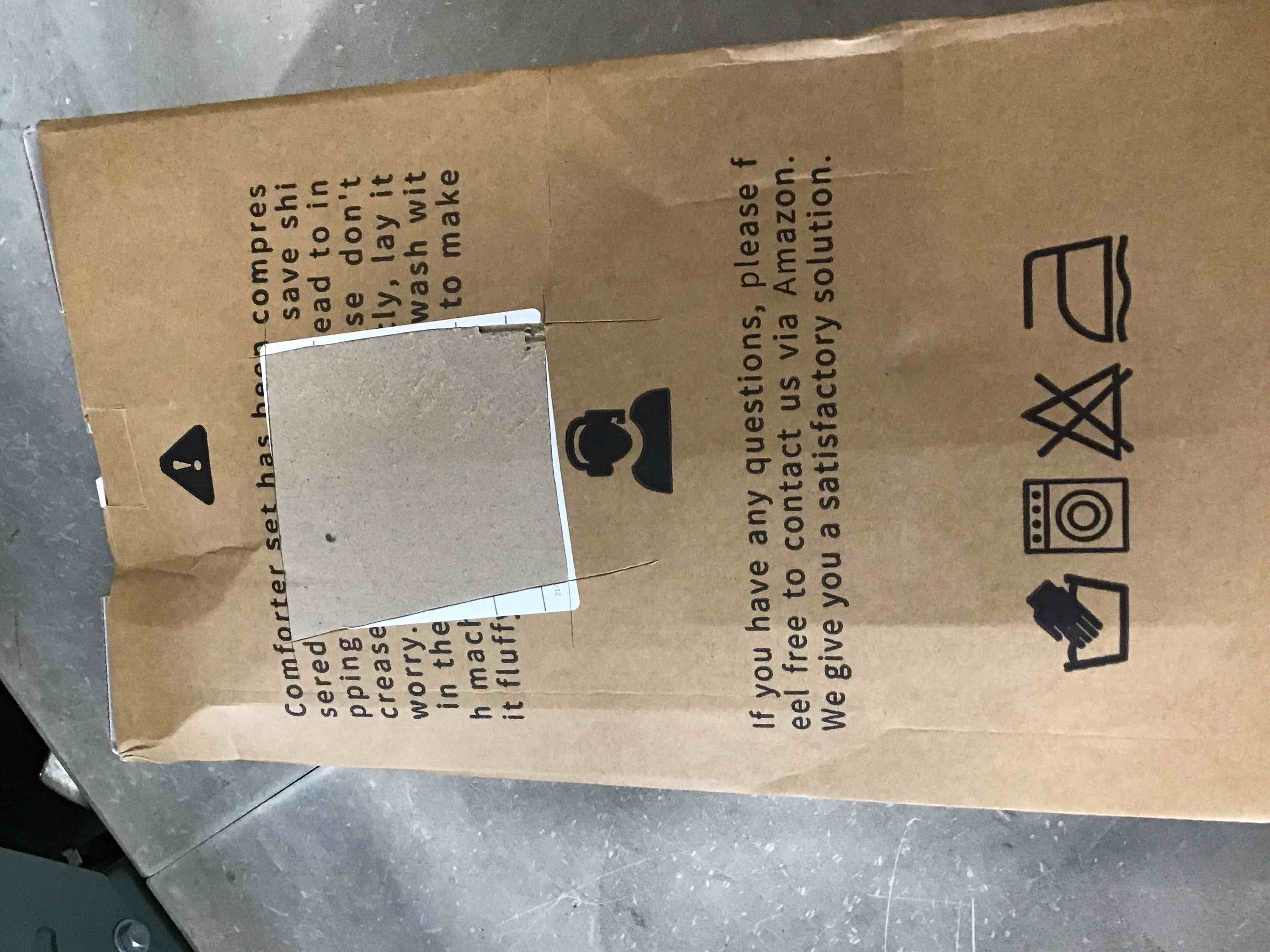 https://s3.amazonaws.com/lotting-images-prod/bidfta/BLU6766454_1720036626994.jpeg