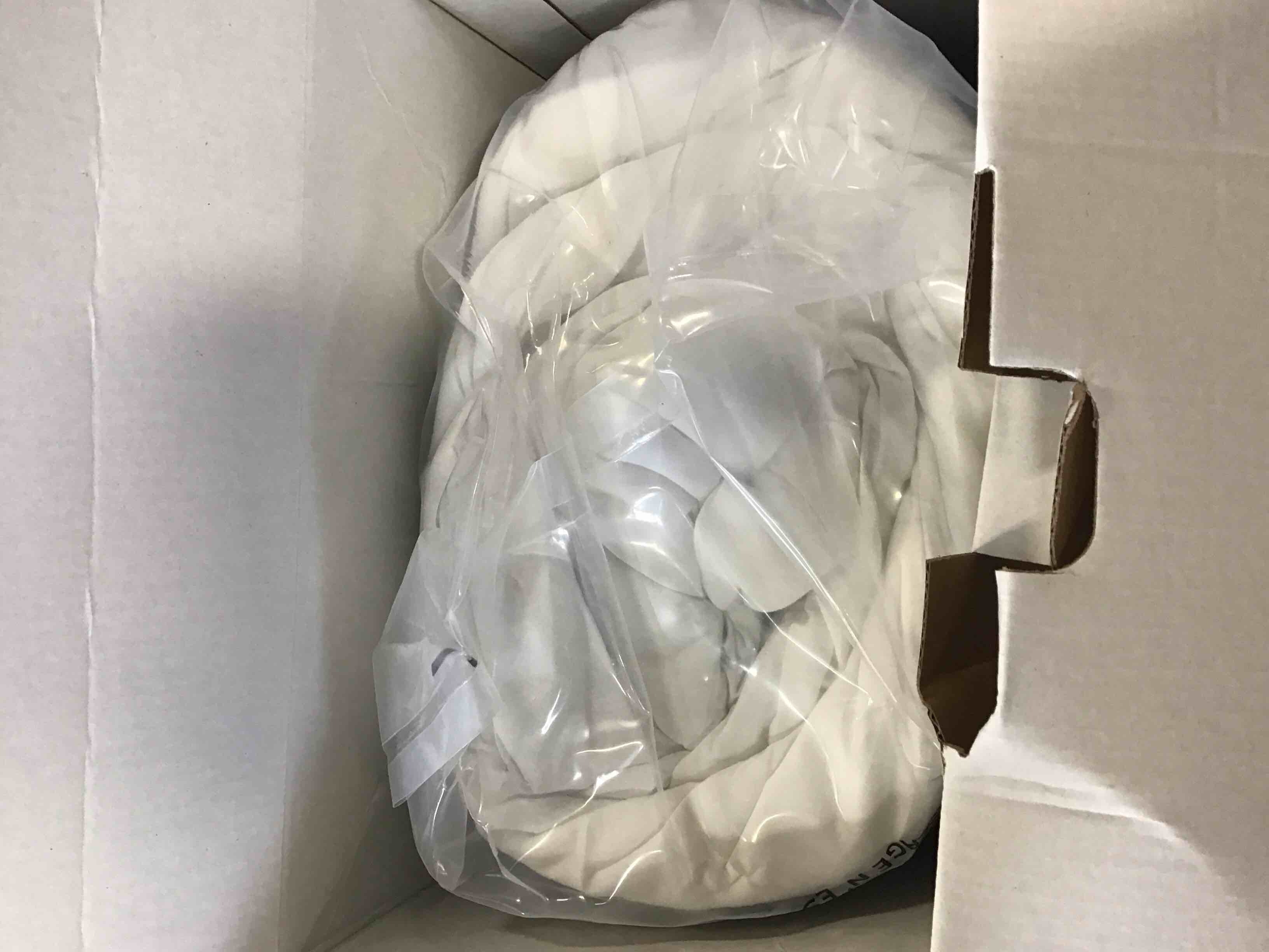 https://s3.amazonaws.com/lotting-images-prod/bidfta/BLU6766454_1720036639334.jpeg