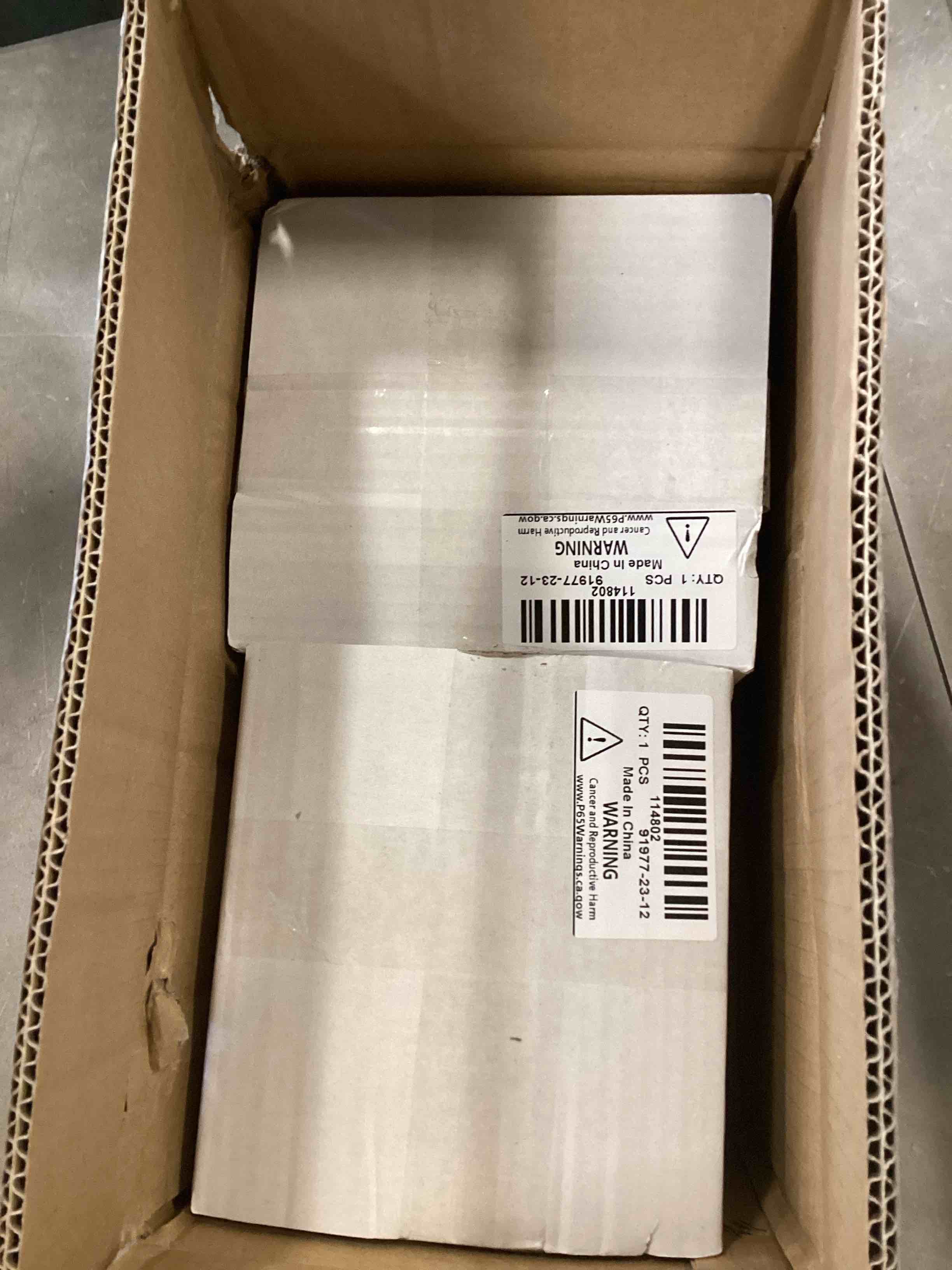 https://s3.amazonaws.com/lotting-images-prod/bidfta/BLU6766808_1720445861349.jpeg