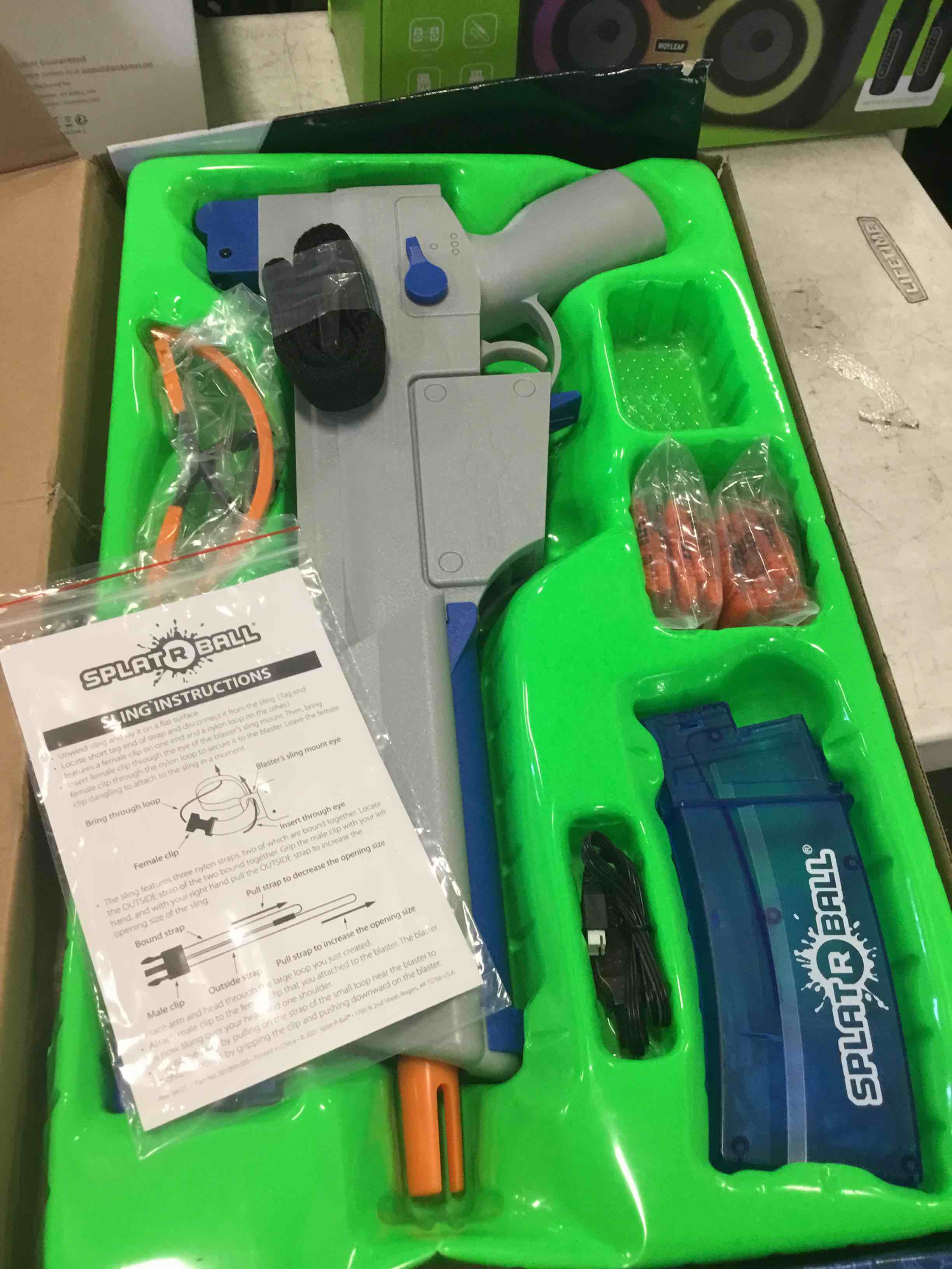 https://s3.amazonaws.com/lotting-images-prod/bidfta/BLU6767581_1719842206380.jpeg
