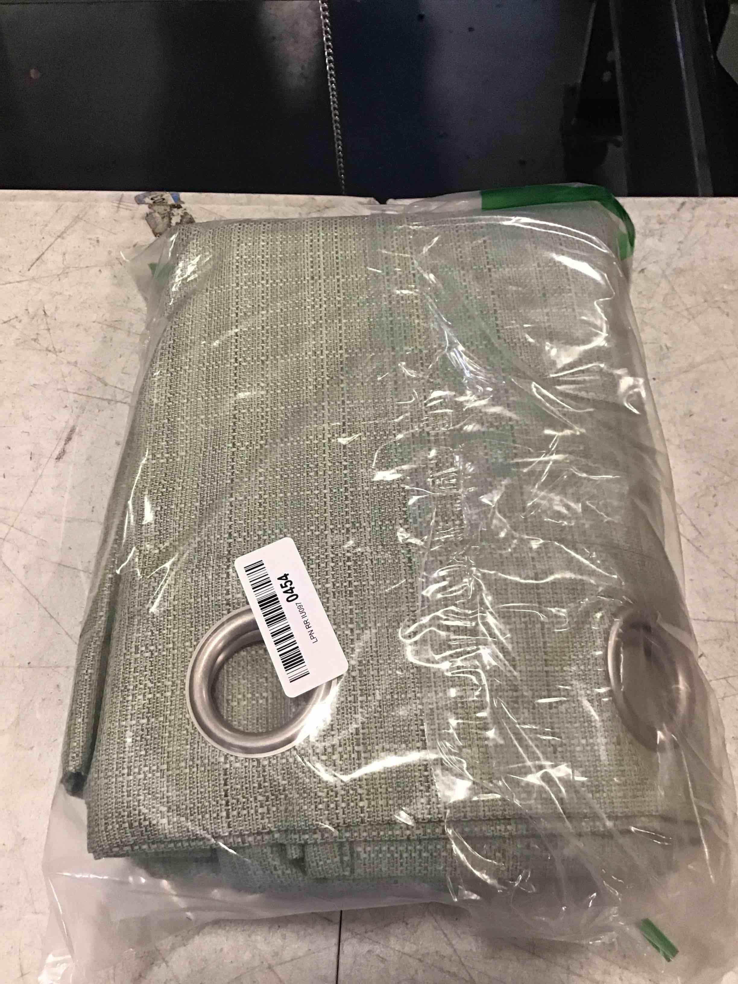 https://s3.amazonaws.com/lotting-images-prod/bidfta/BLU6767916_1719938952898.jpeg