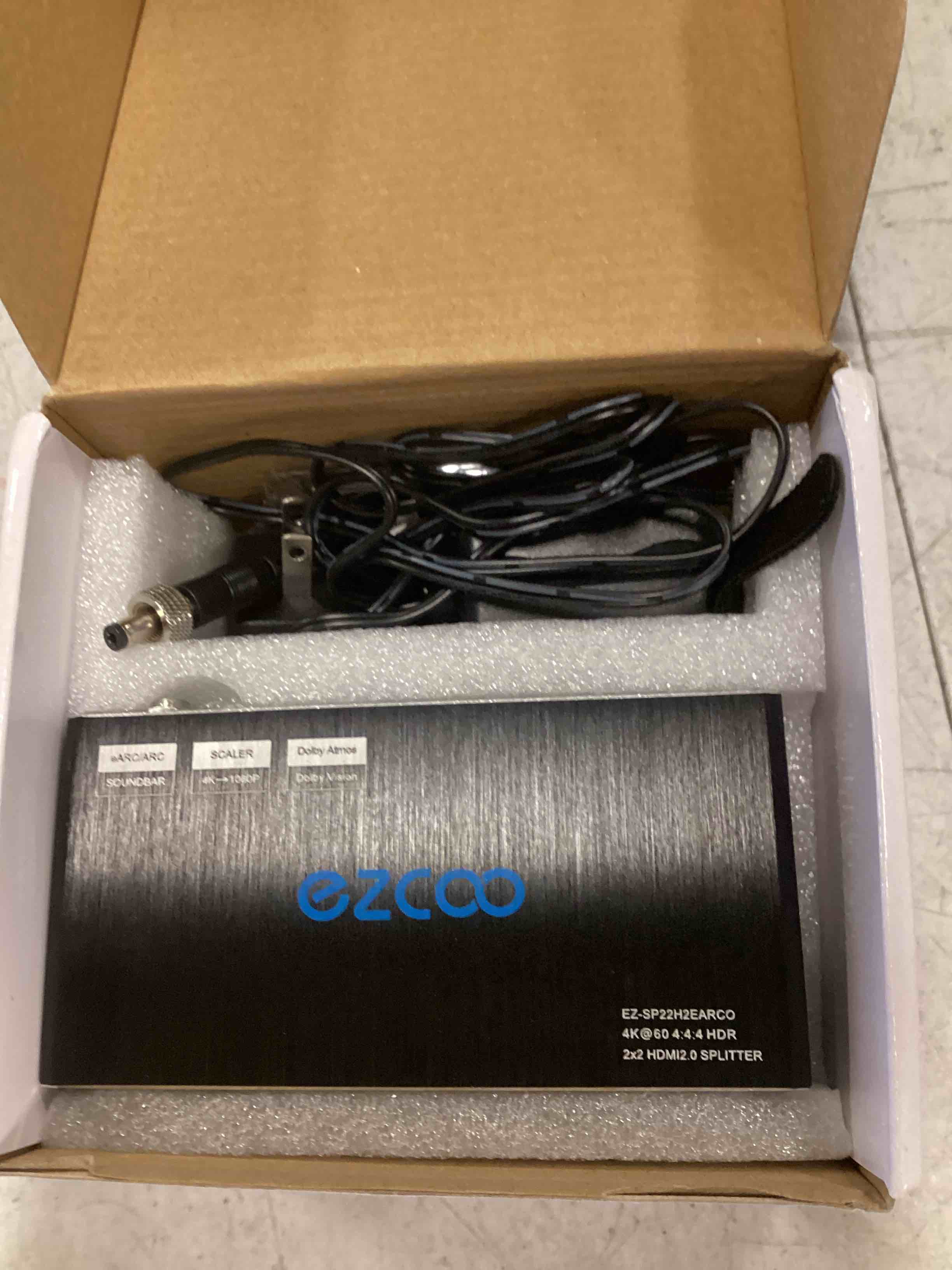 https://s3.amazonaws.com/lotting-images-prod/bidfta/BLU6768206_1720019605634.jpeg