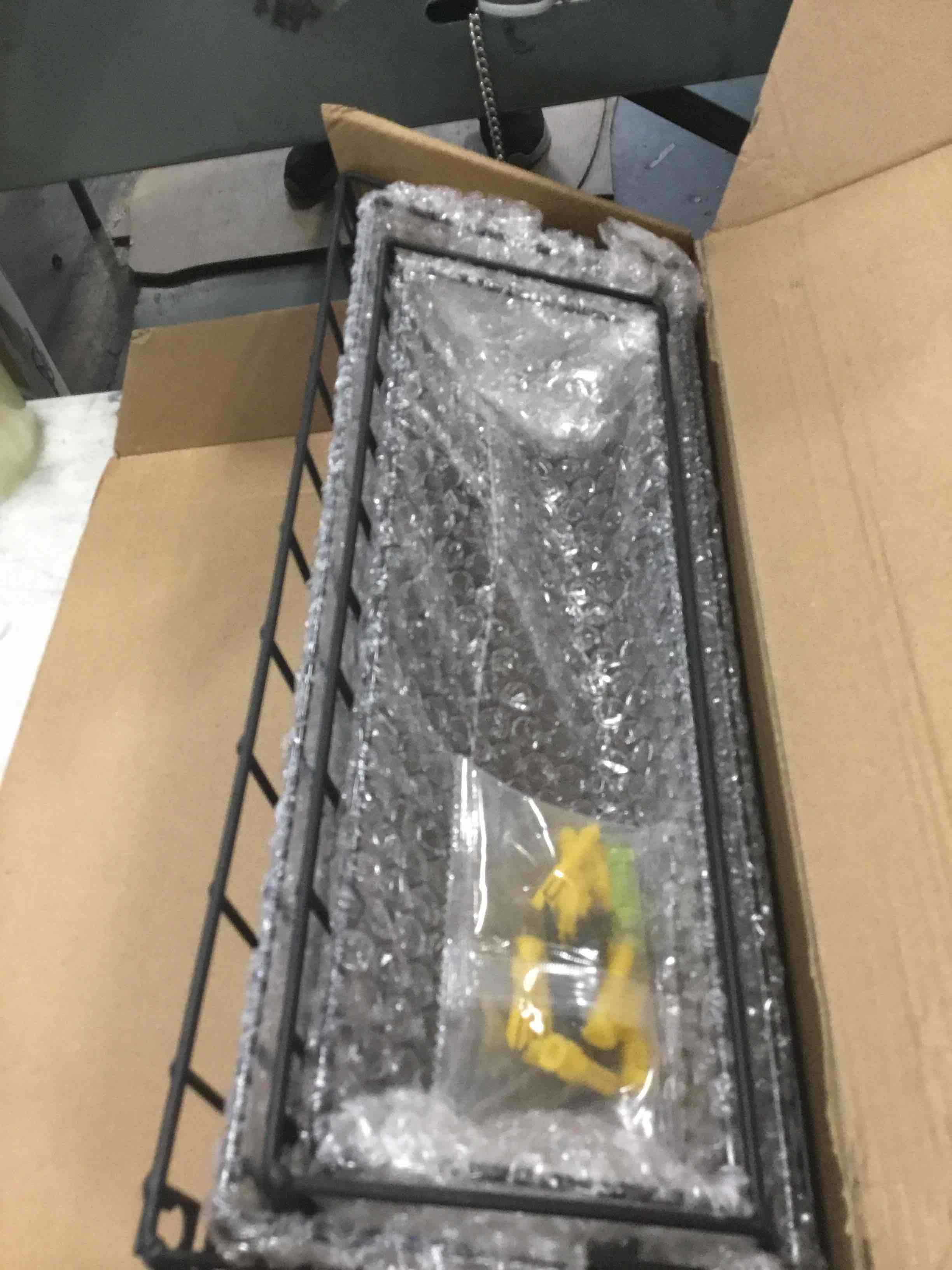 https://s3.amazonaws.com/lotting-images-prod/bidfta/BLU6768436_1720182620450.jpeg