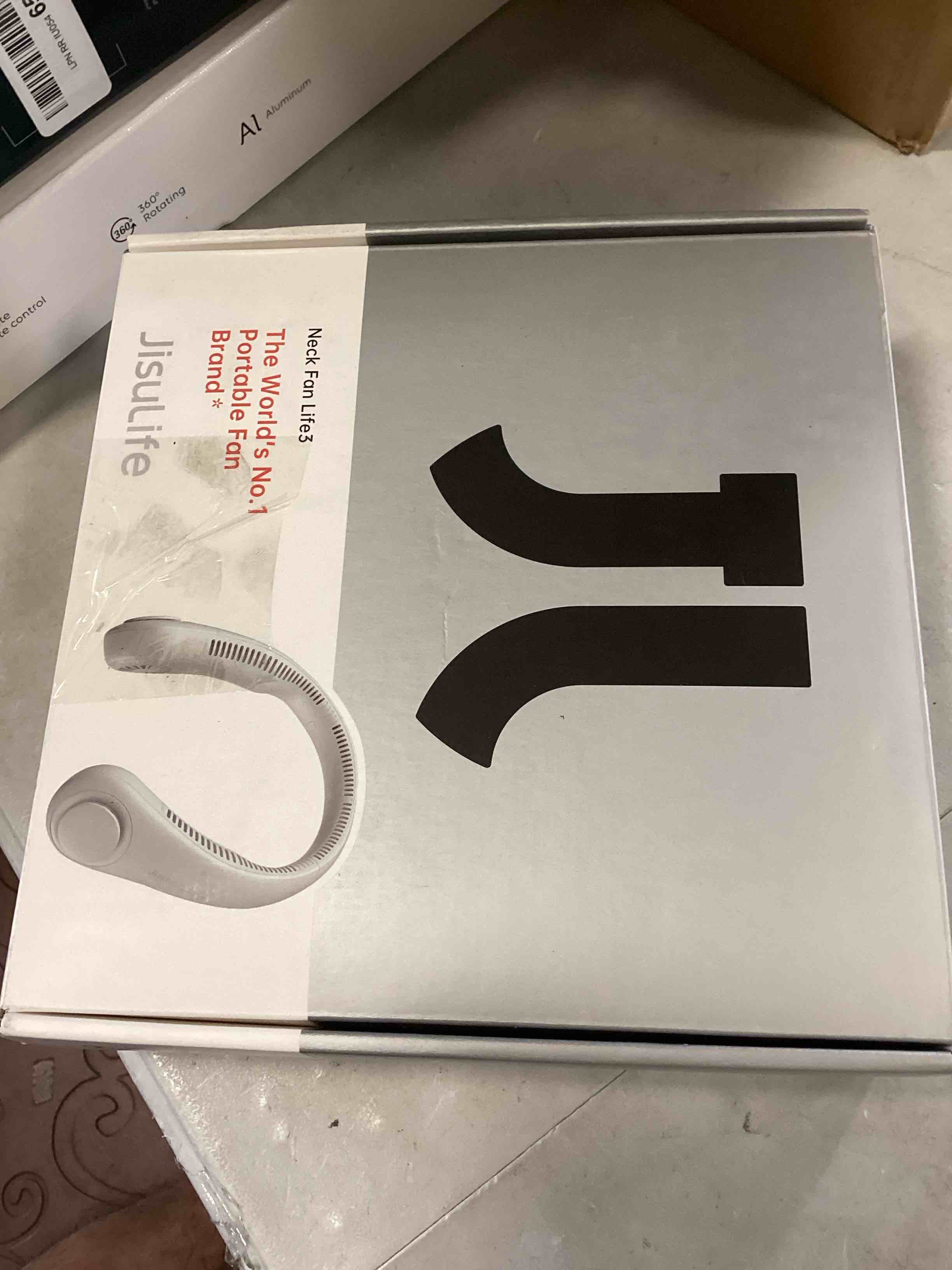 https://s3.amazonaws.com/lotting-images-prod/bidfta/BLU6768665_1720200518119.jpeg