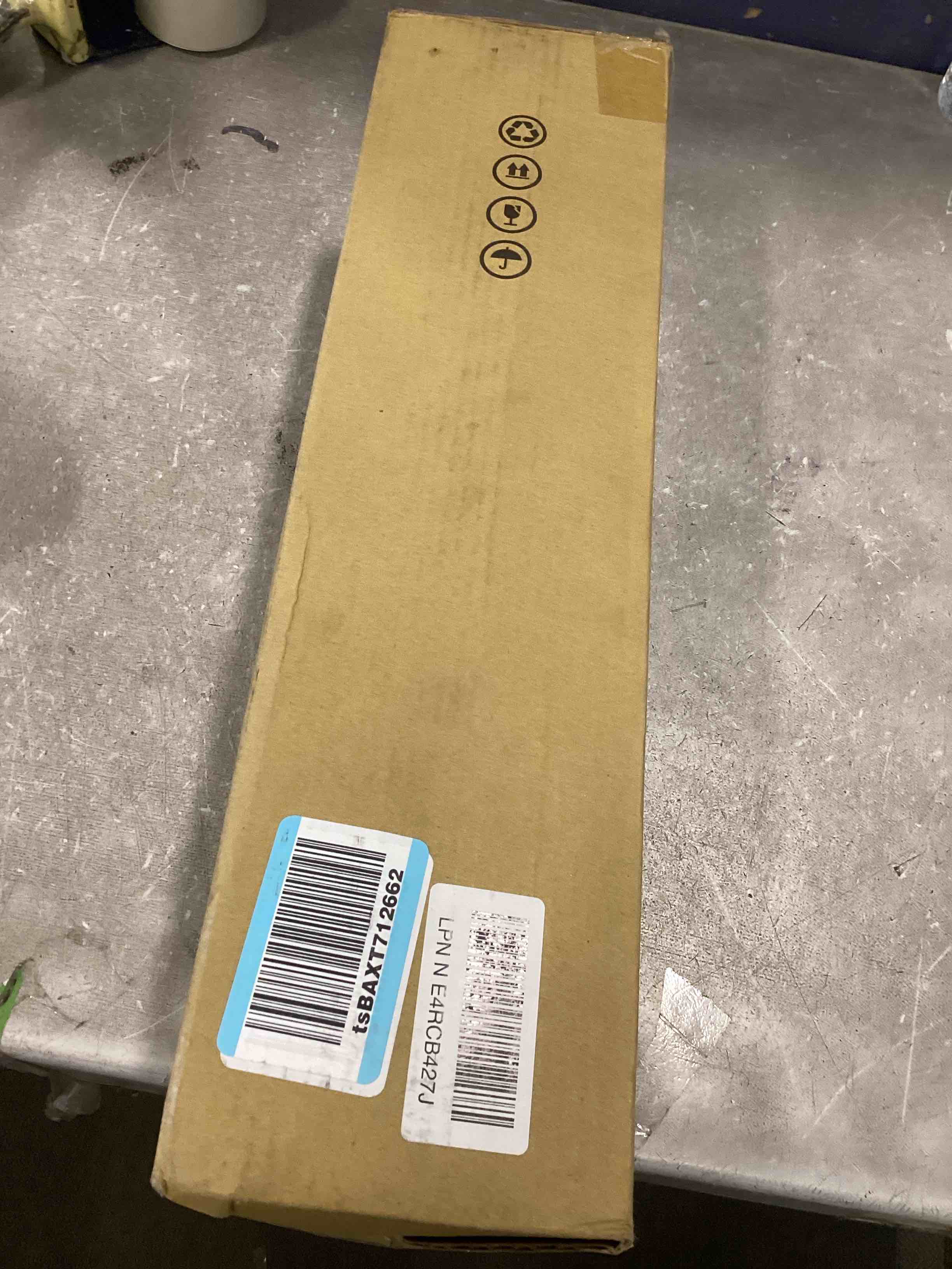 https://s3.amazonaws.com/lotting-images-prod/bidfta/BLU6768815_1720461493977.jpeg