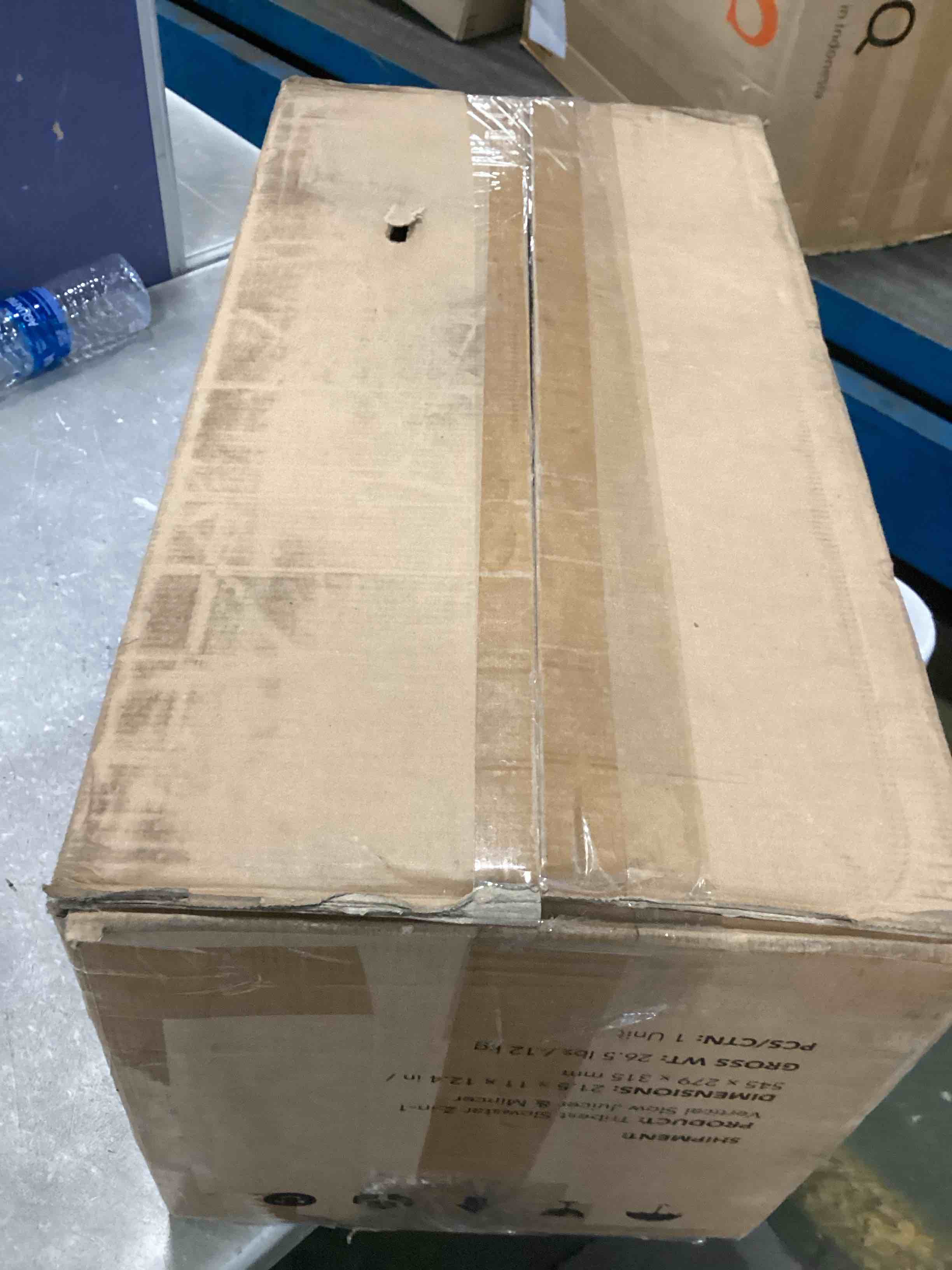 https://s3.amazonaws.com/lotting-images-prod/bidfta/BLU6768857_1720469286509.jpeg