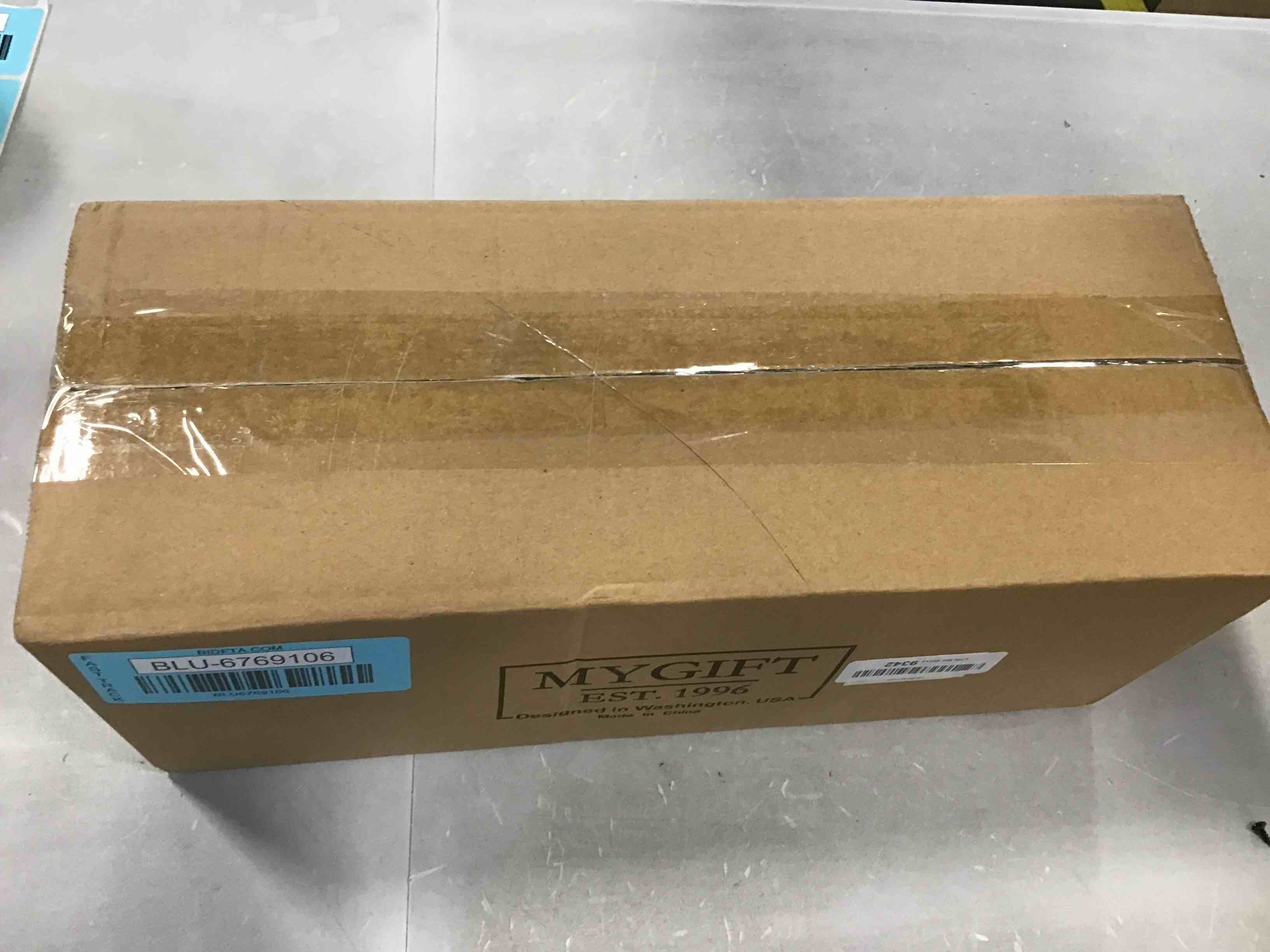 https://s3.amazonaws.com/lotting-images-prod/bidfta/BLU6769106_1720623675179.jpeg