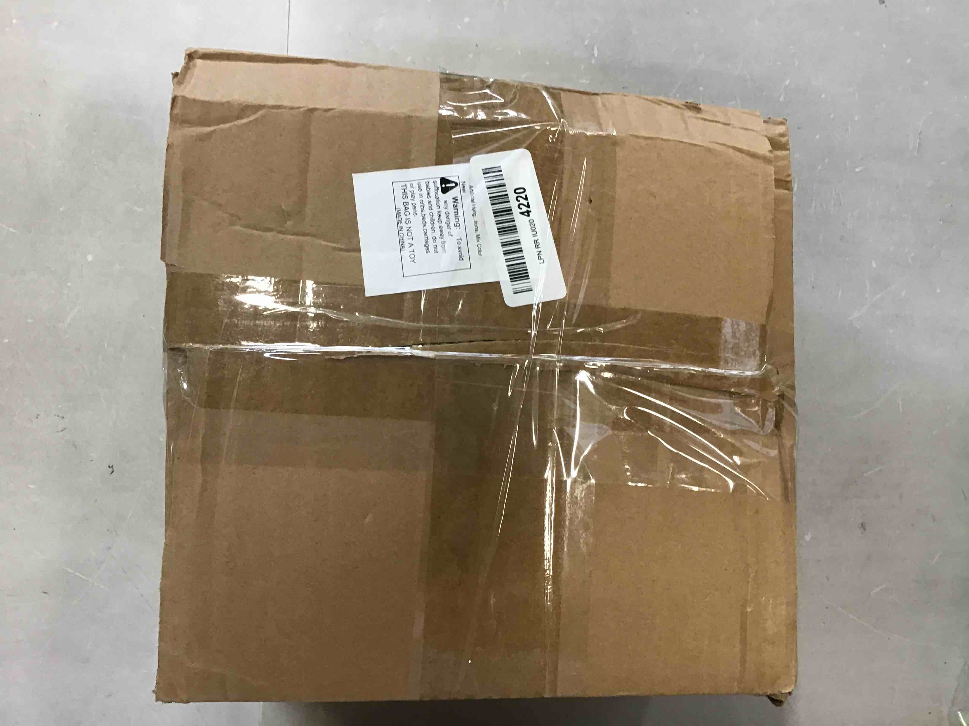 https://s3.amazonaws.com/lotting-images-prod/bidfta/BLU6769199_1720639646937.jpeg