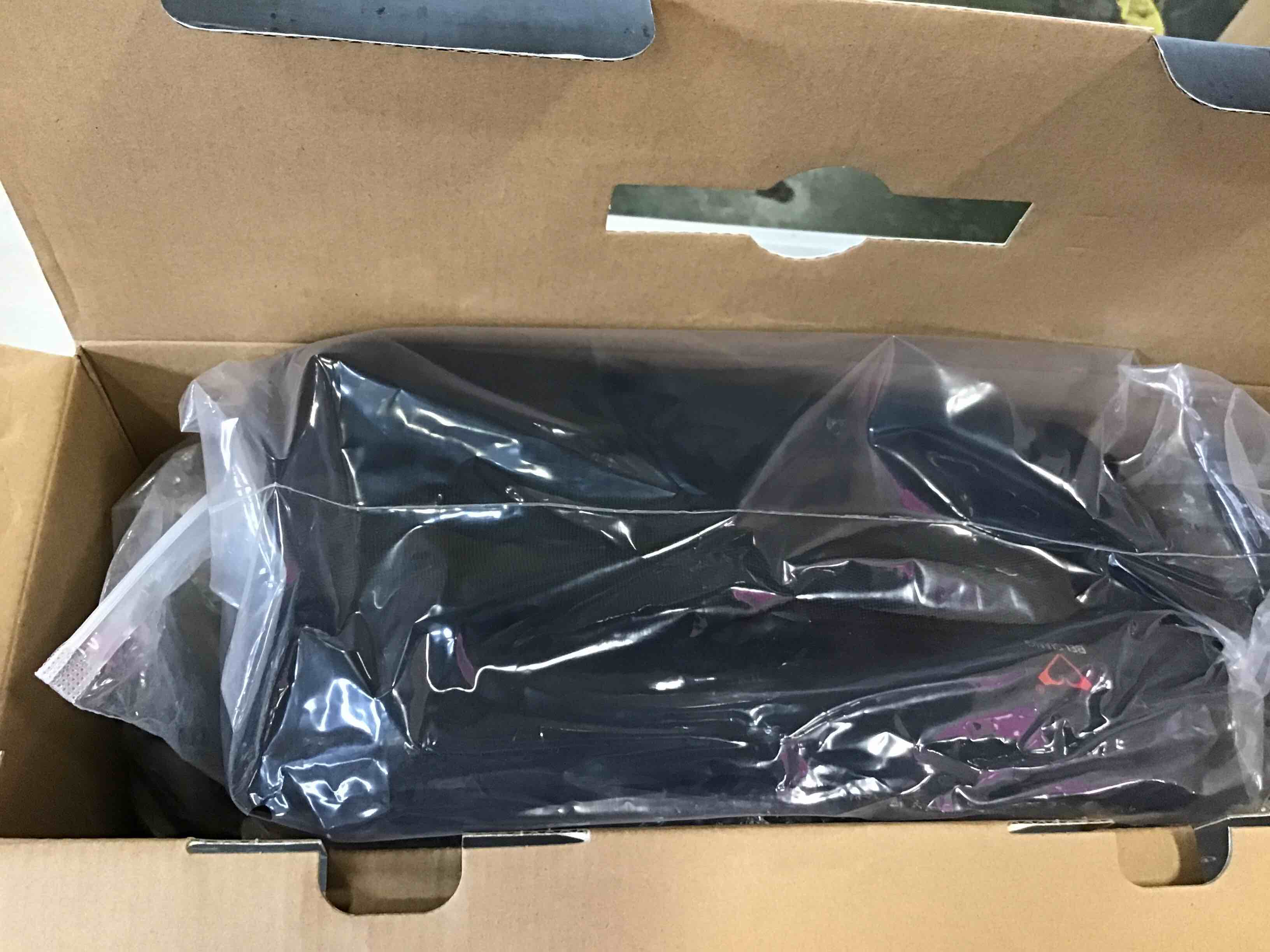 https://s3.amazonaws.com/lotting-images-prod/bidfta/BLU6769442_1720811952685.jpeg