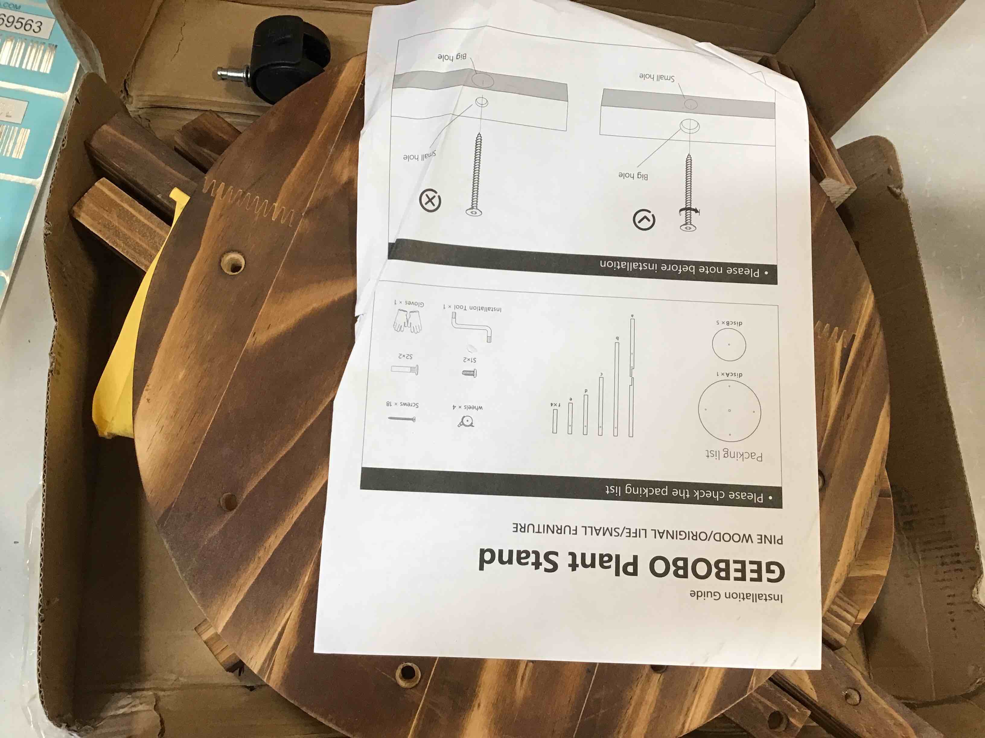 https://s3.amazonaws.com/lotting-images-prod/bidfta/BLU6769553_1721064083192.jpeg