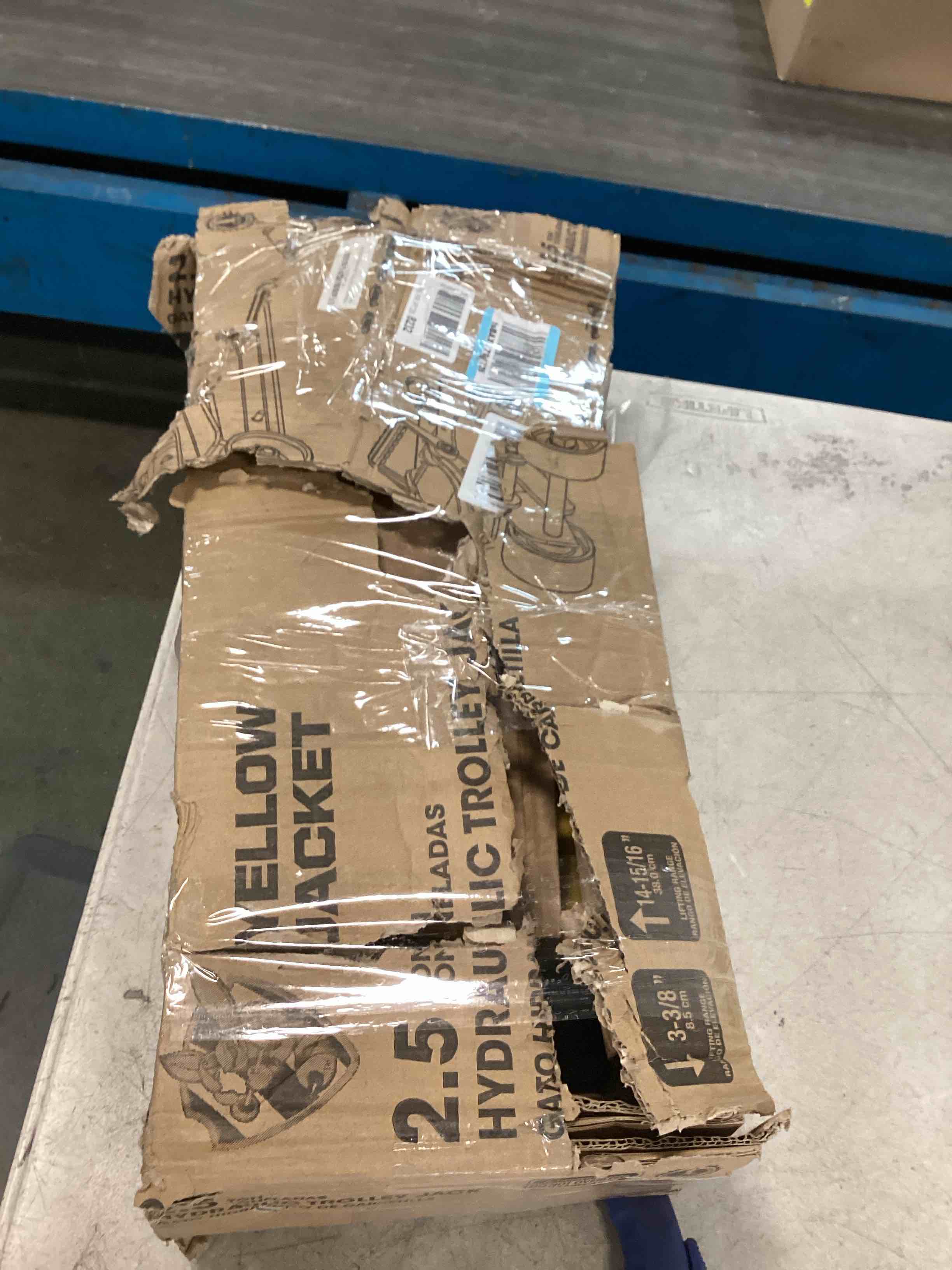 https://s3.amazonaws.com/lotting-images-prod/bidfta/BLU6770348_1720218574194.jpeg