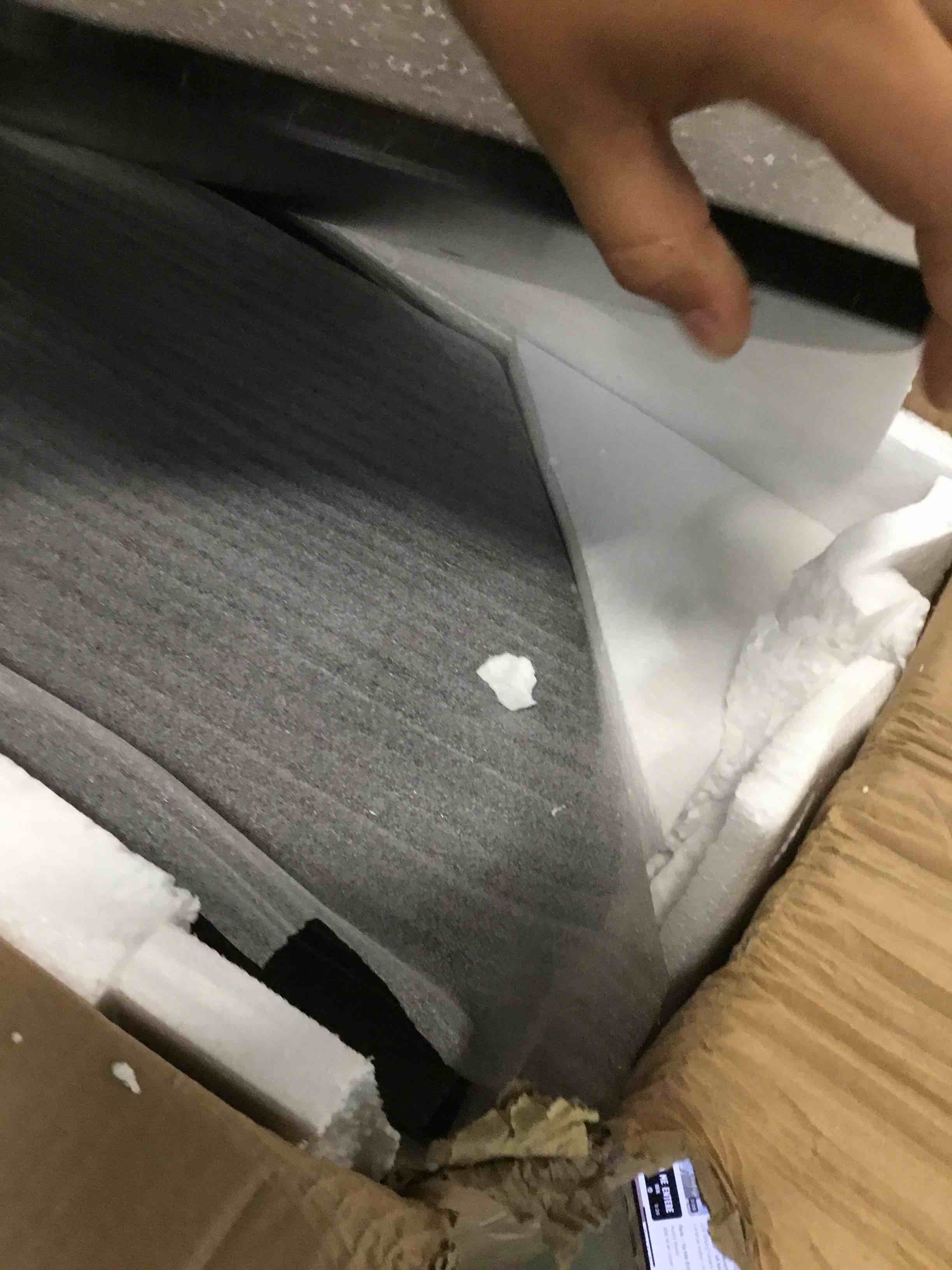 https://s3.amazonaws.com/lotting-images-prod/bidfta/BLU6770526_1720484427556.jpeg
