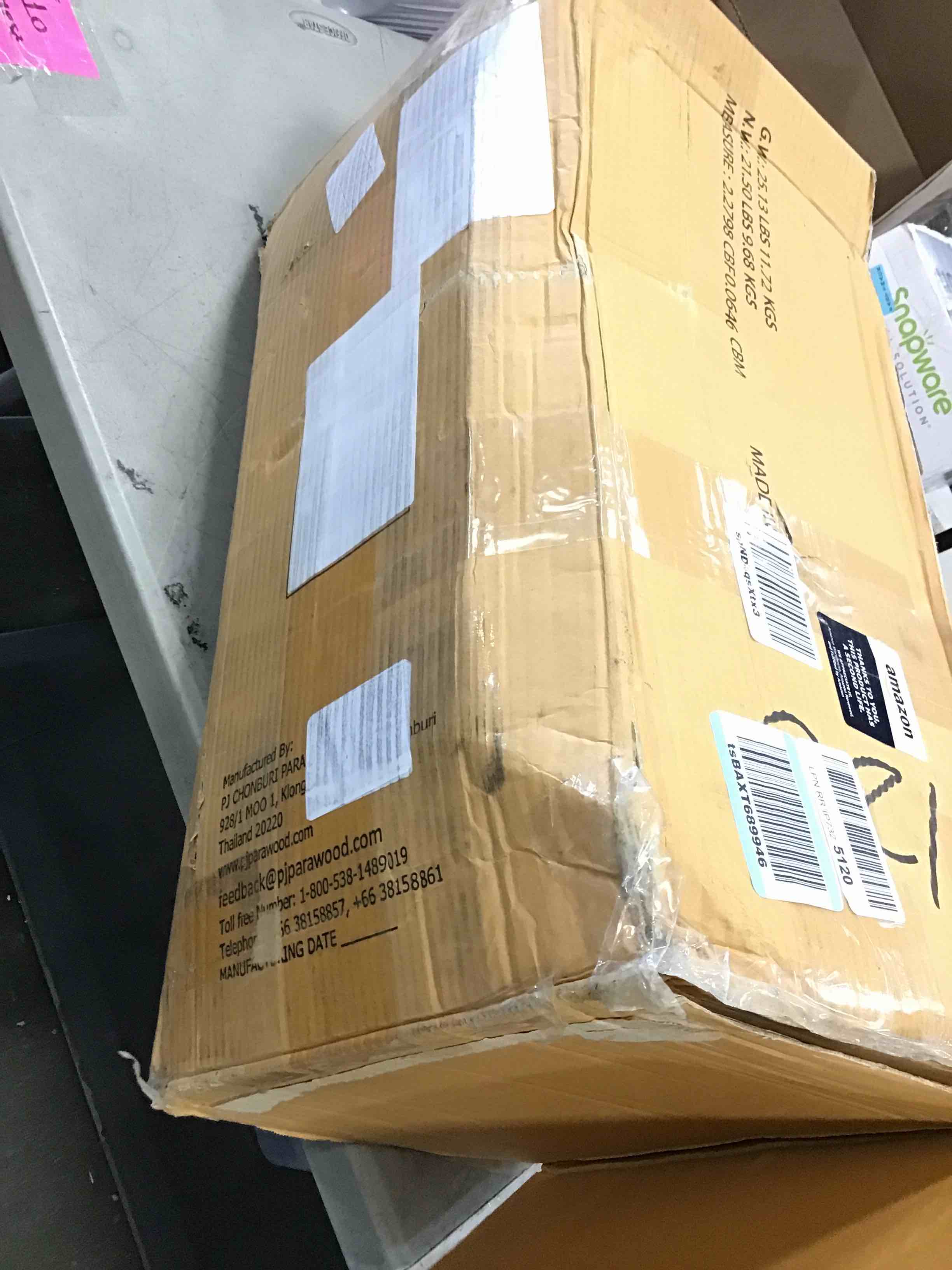 https://s3.amazonaws.com/lotting-images-prod/bidfta/BLU6771016_1720653743918.jpeg
