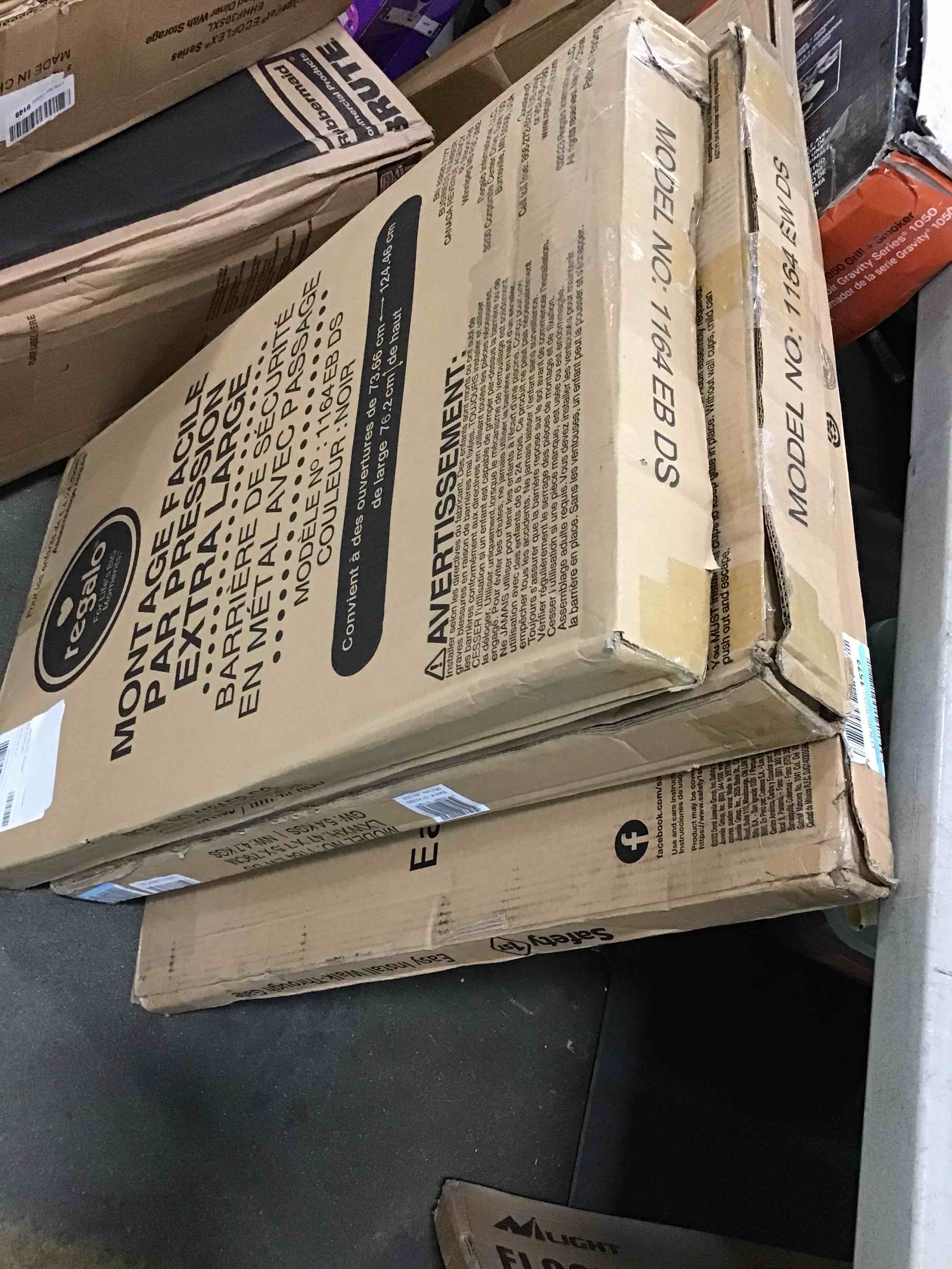 https://s3.amazonaws.com/lotting-images-prod/bidfta/BLU6771039_1720656603903.jpeg