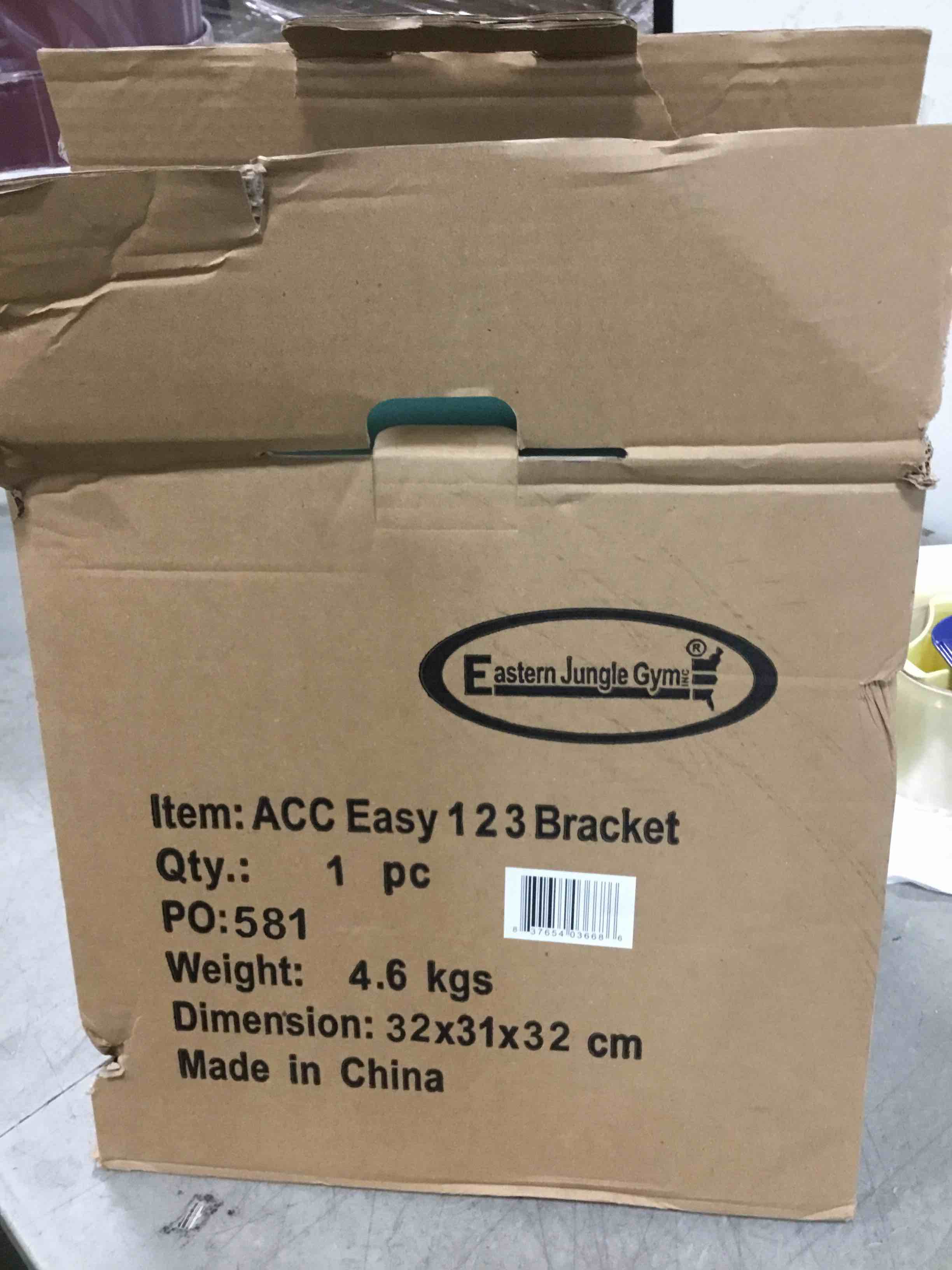 https://s3.amazonaws.com/lotting-images-prod/bidfta/BLU6771293_1720749054833.jpeg