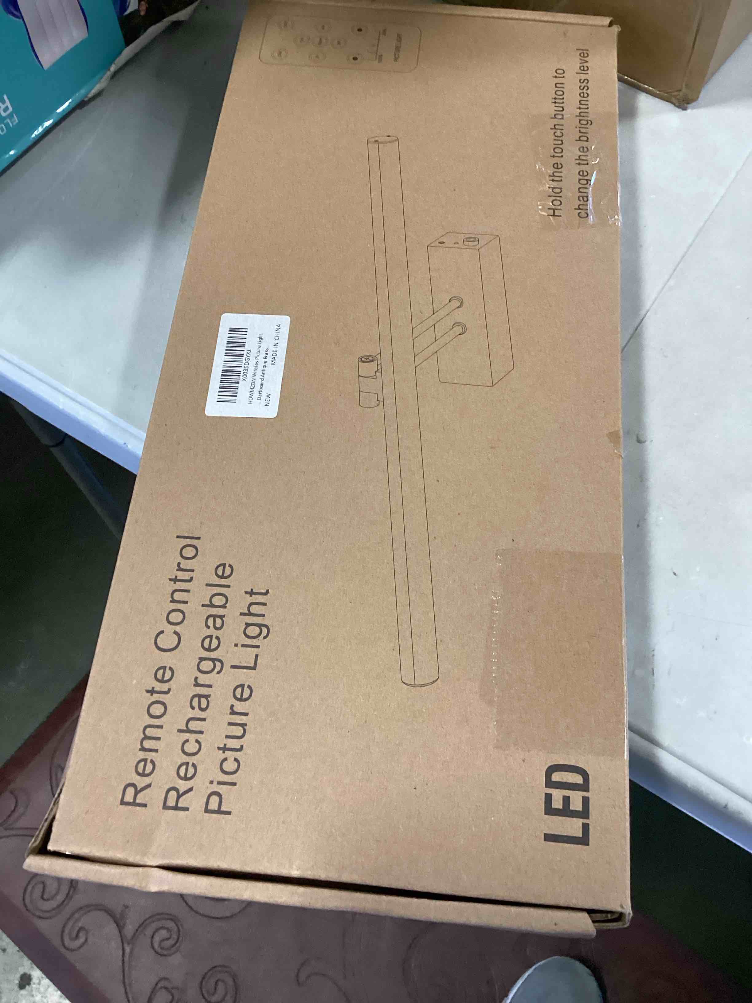 https://s3.amazonaws.com/lotting-images-prod/bidfta/BLU6771828_1719856422305.jpeg