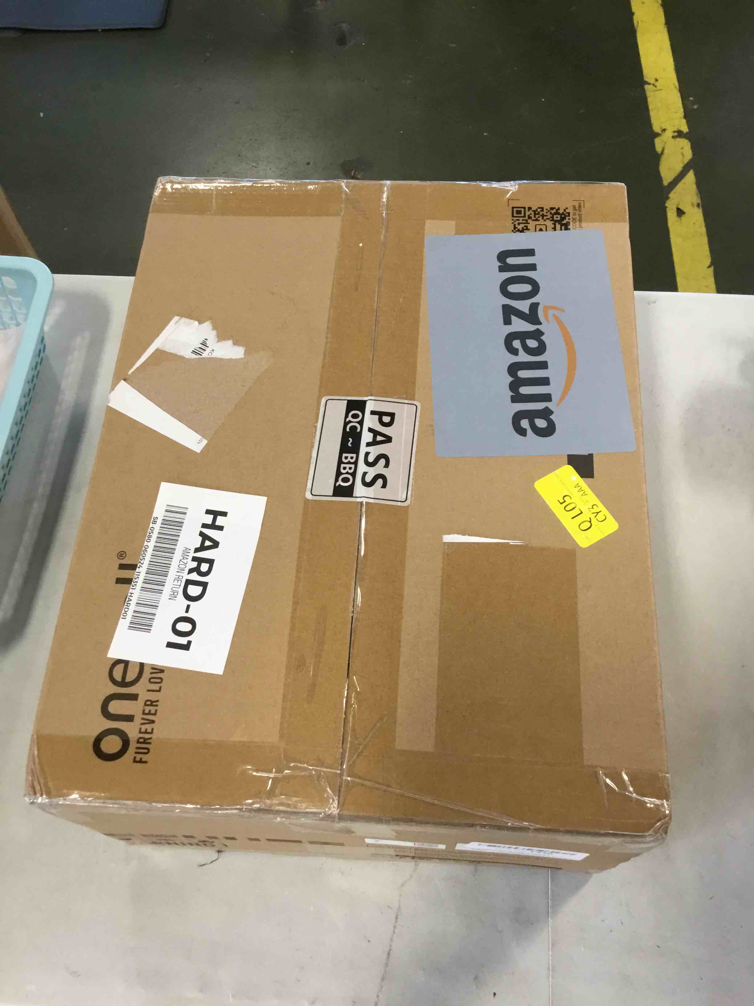 https://s3.amazonaws.com/lotting-images-prod/bidfta/BLU6772063_1719955533172.jpeg