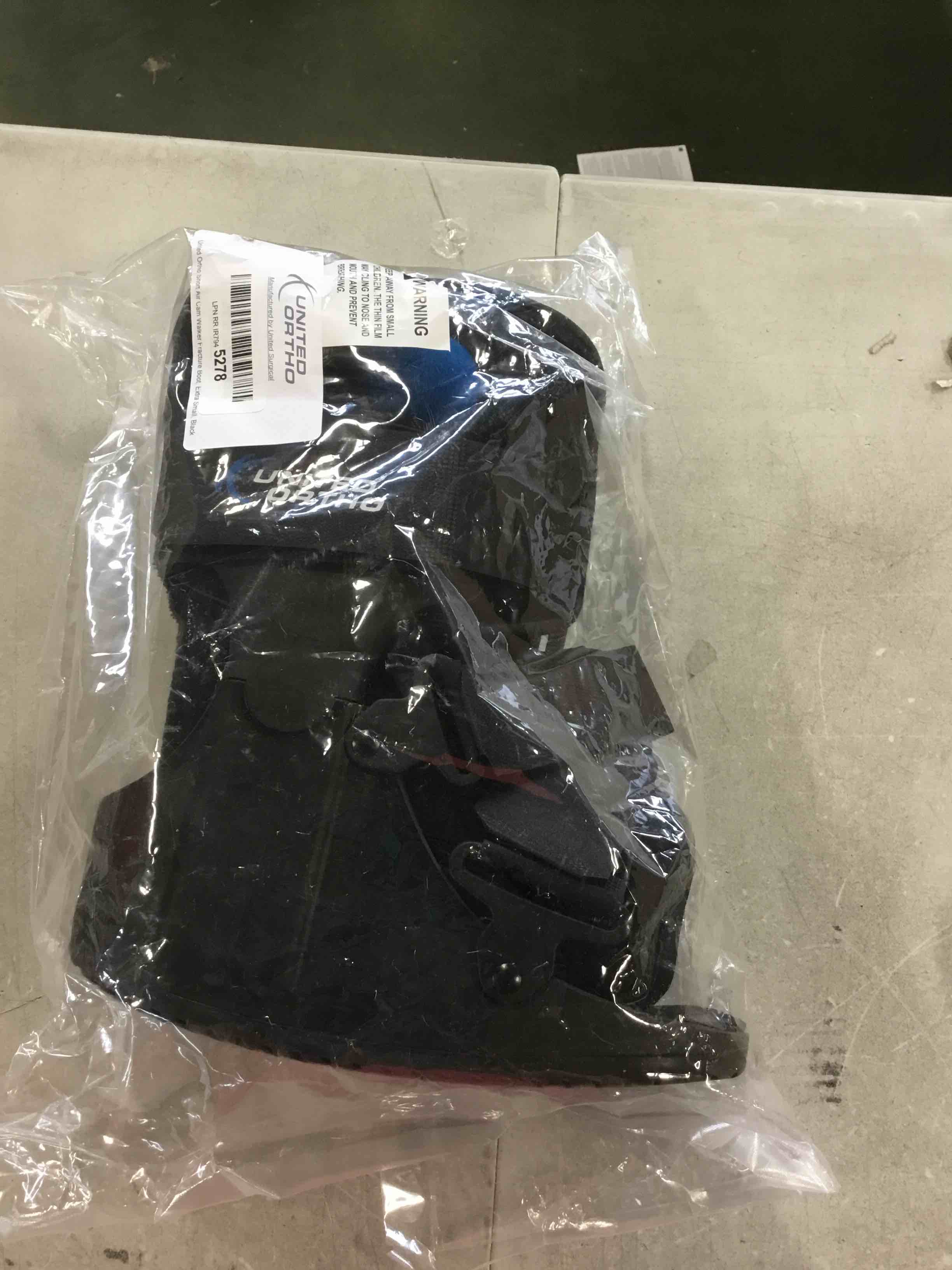 https://s3.amazonaws.com/lotting-images-prod/bidfta/BLU6772511_1720034295896.jpeg