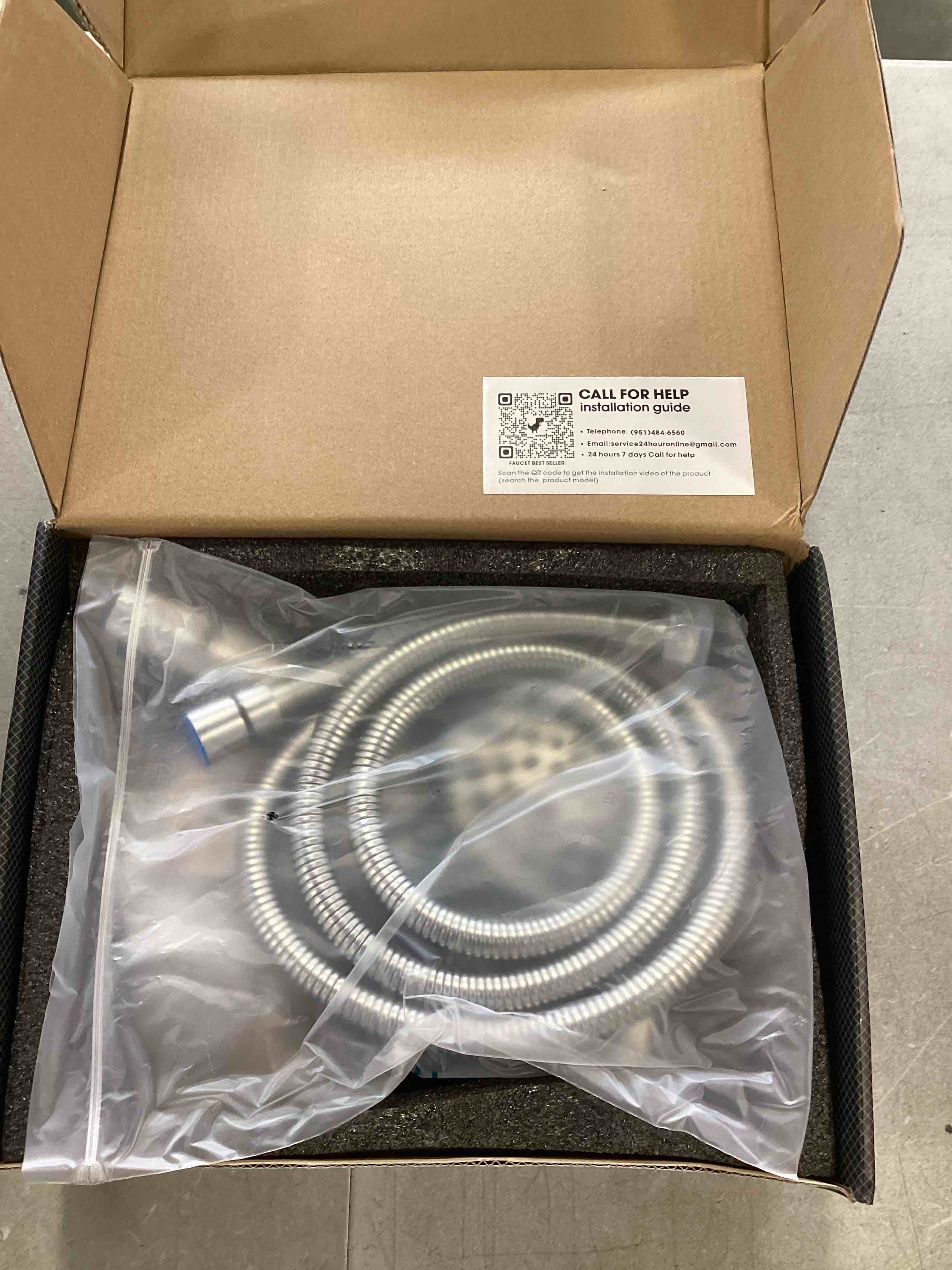 https://s3.amazonaws.com/lotting-images-prod/bidfta/BLU6772919_1720464984810.jpeg