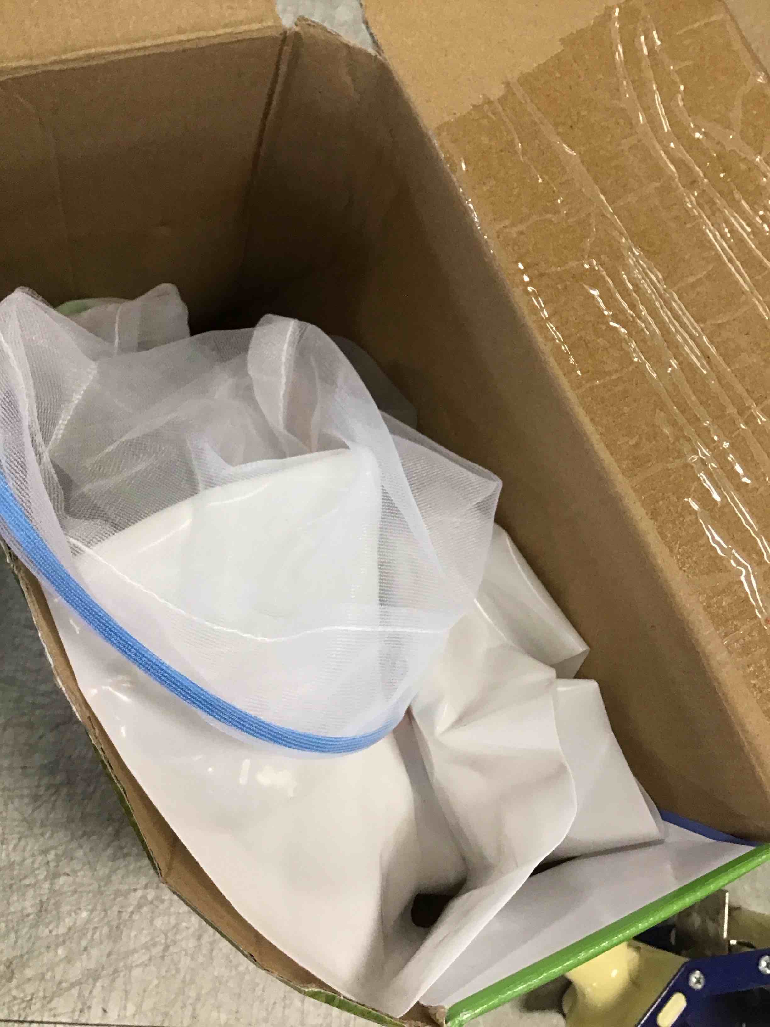 https://s3.amazonaws.com/lotting-images-prod/bidfta/BLU6774812_1721753142144.jpeg