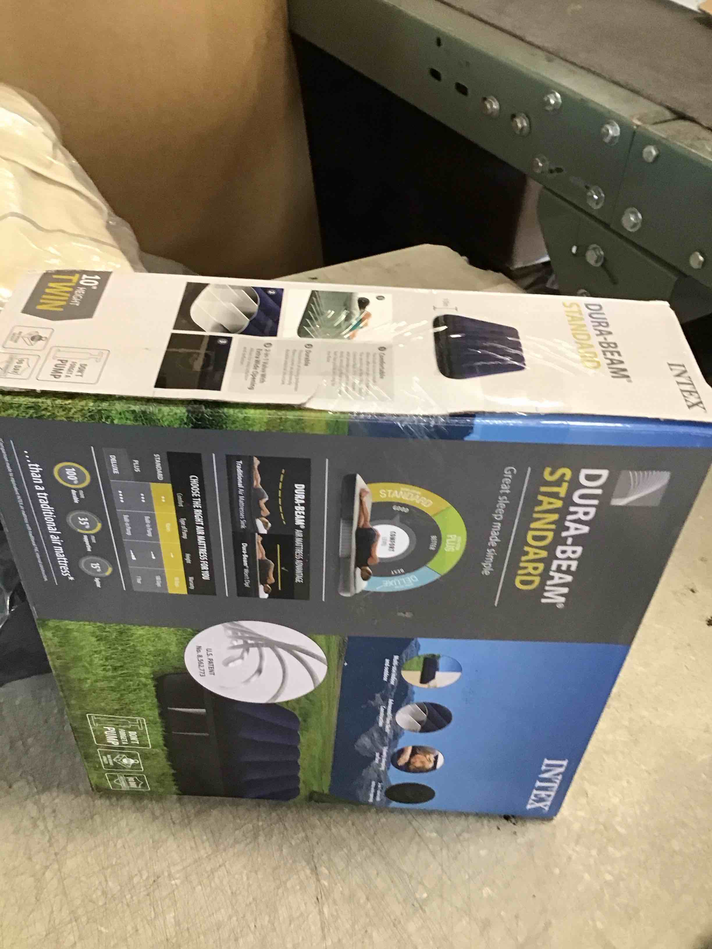 https://s3.amazonaws.com/lotting-images-prod/bidfta/BLU6774840_1721756165893.jpeg