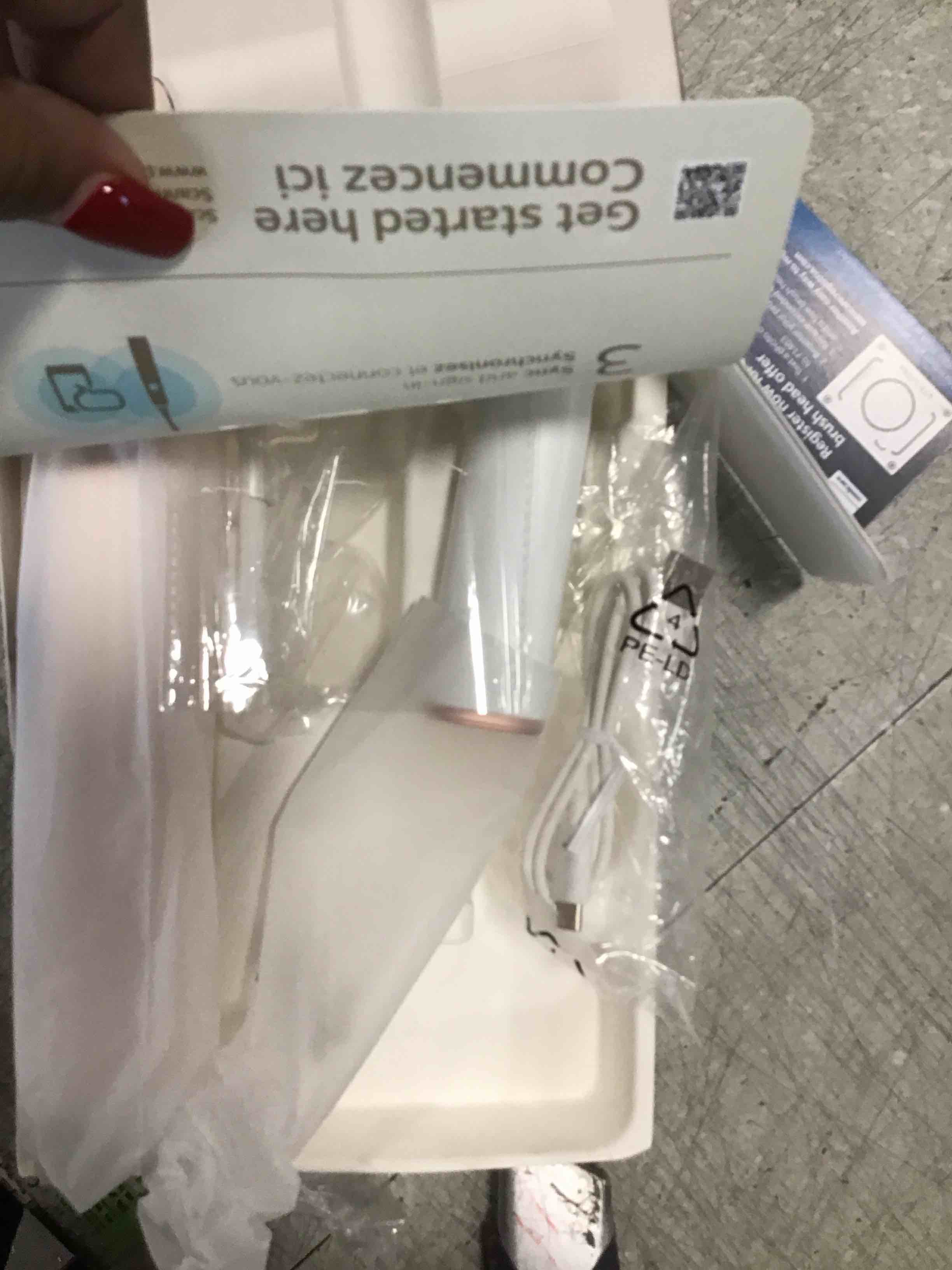 https://s3.amazonaws.com/lotting-images-prod/bidfta/BLU6775124_1721835718480.jpeg