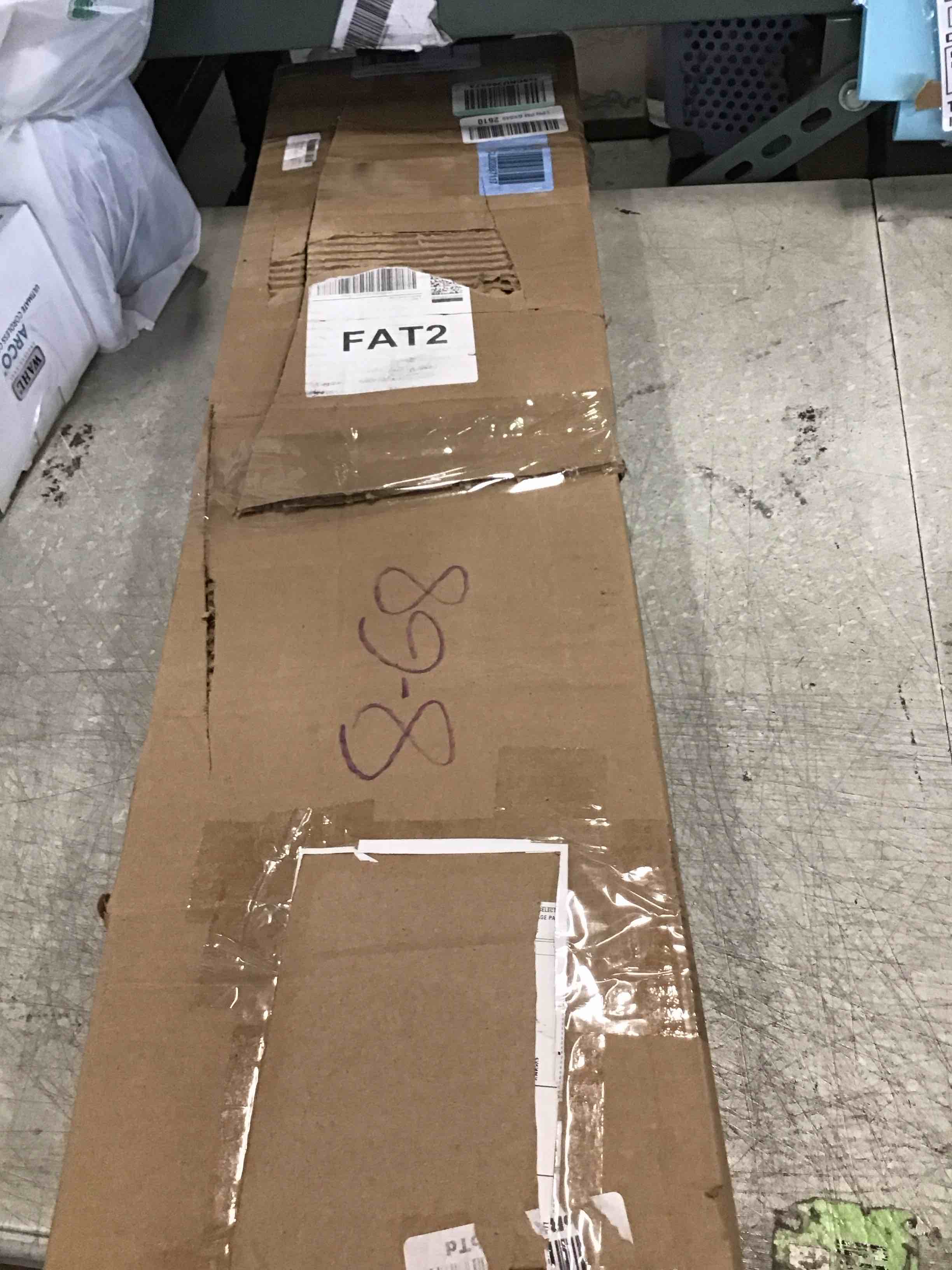 https://s3.amazonaws.com/lotting-images-prod/bidfta/BLU6775607_1721936163826.jpeg