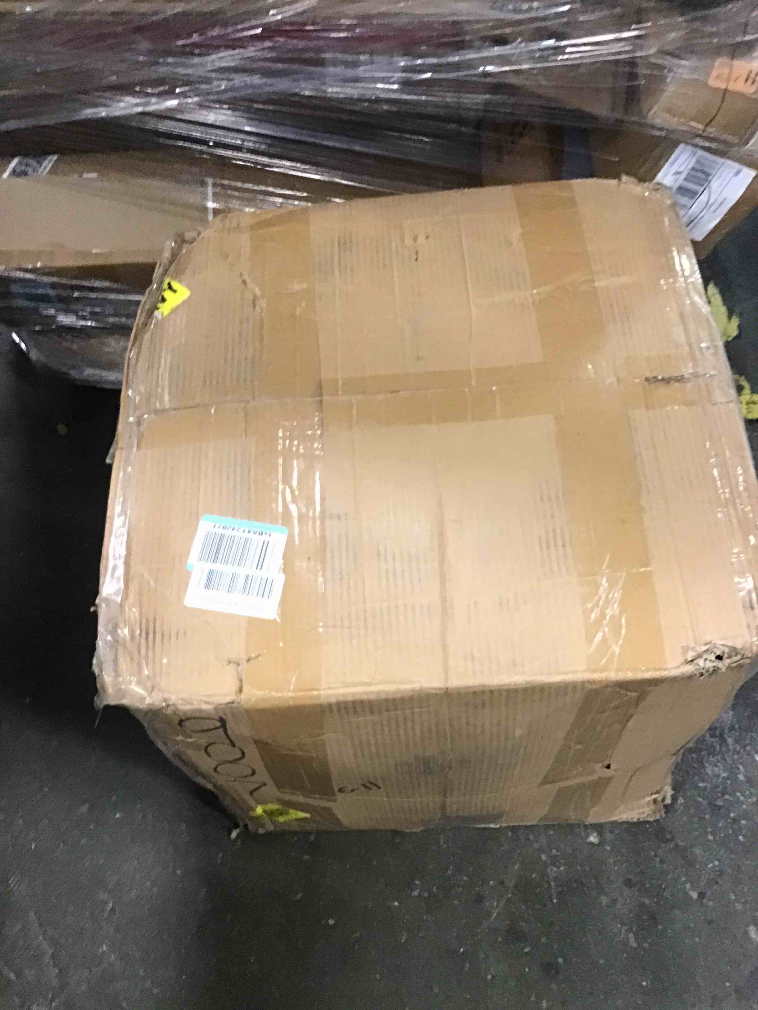 https://s3.amazonaws.com/lotting-images-prod/bidfta/BLU6776322_1721392511800.jpeg