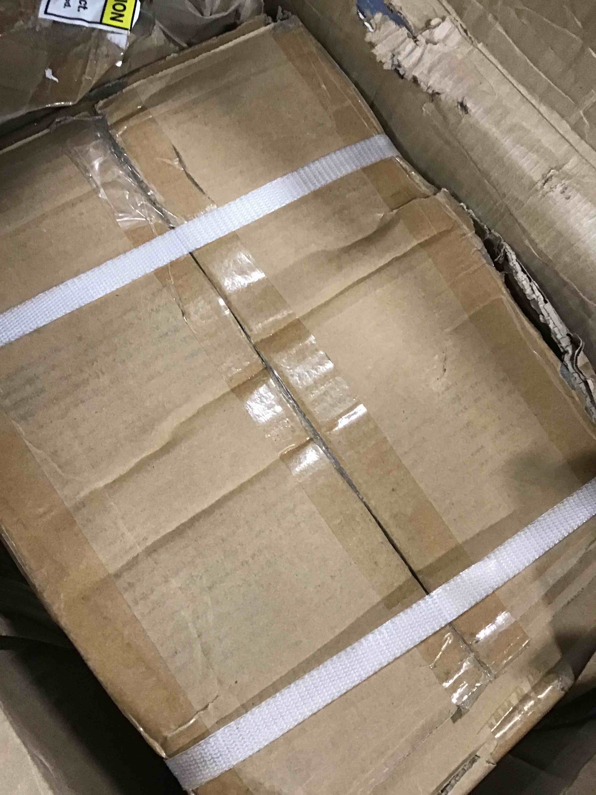 https://s3.amazonaws.com/lotting-images-prod/bidfta/BLU6776394_1721401194764.jpeg